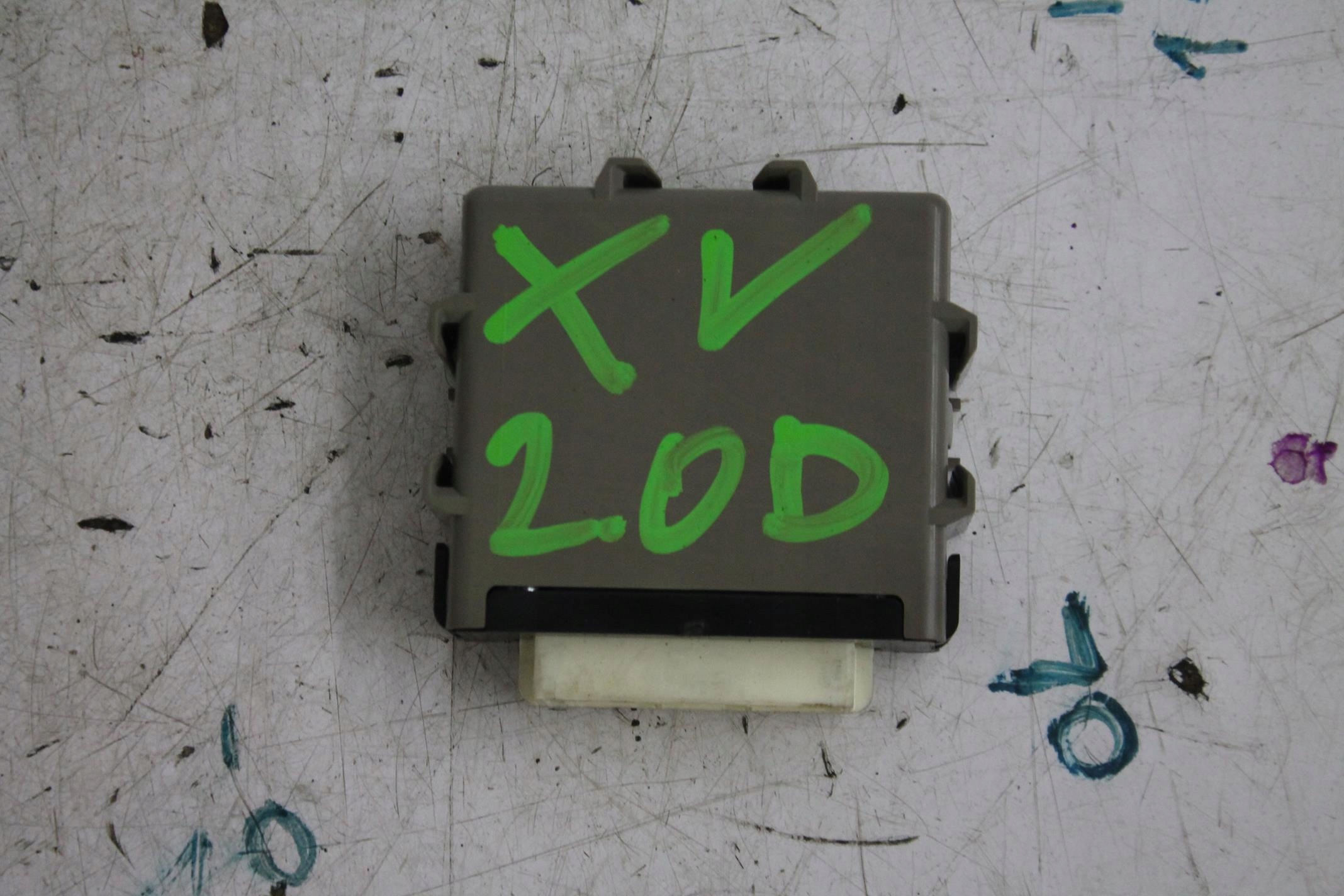 Module Phares XENON 84051FJ010 SUBARU XV 11-17