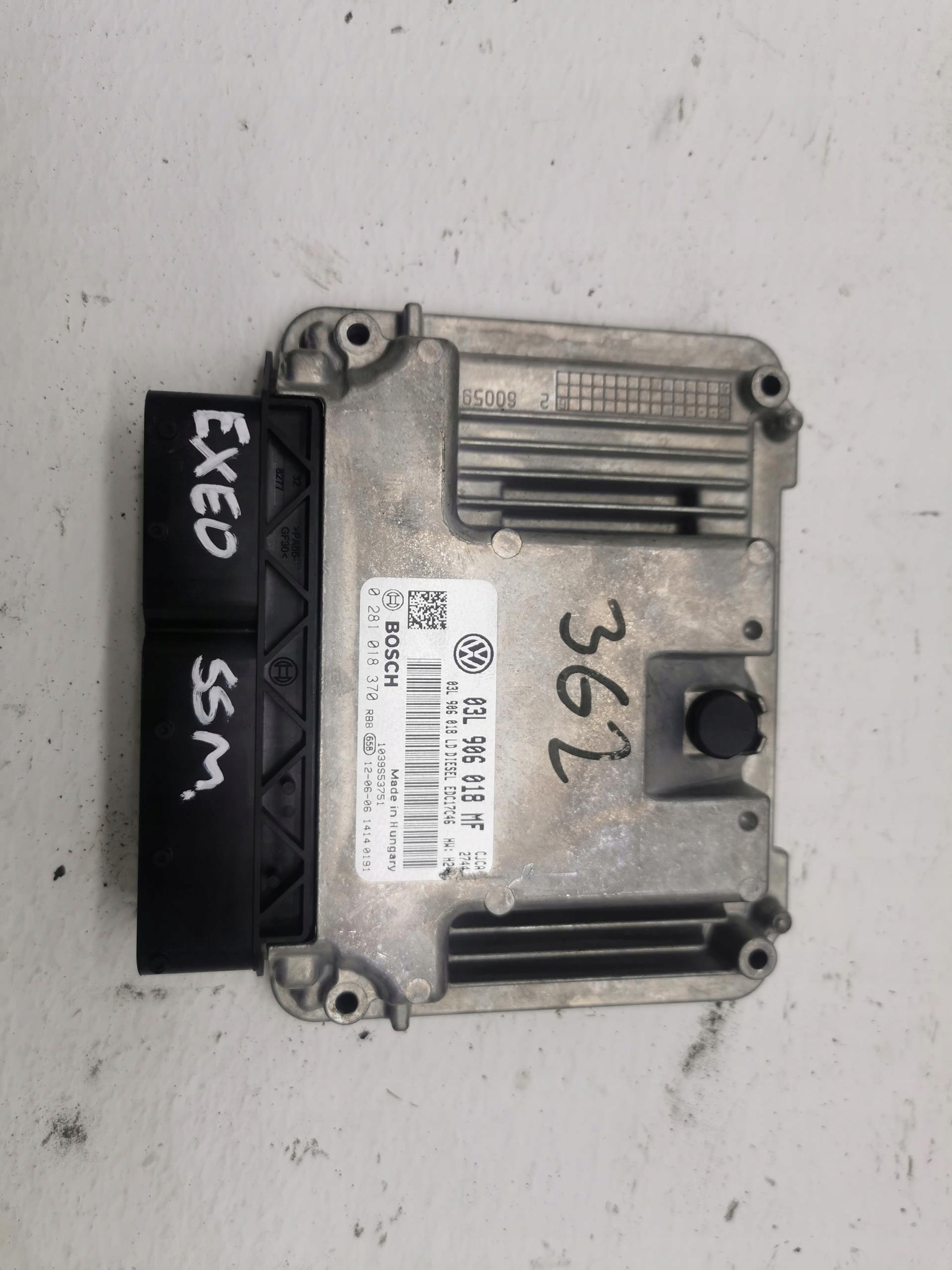control unit of the engine SEAT EXEO 2.0 TDI 03L906018MF