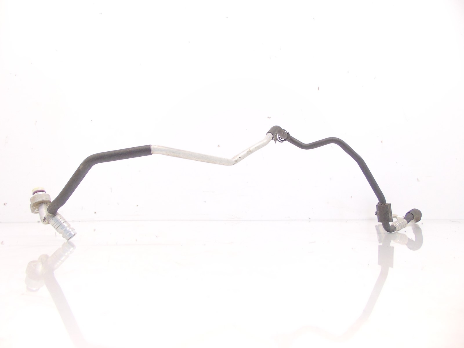 trubka klimatizaci AUDI A6 C7 A7 4G0260710AH