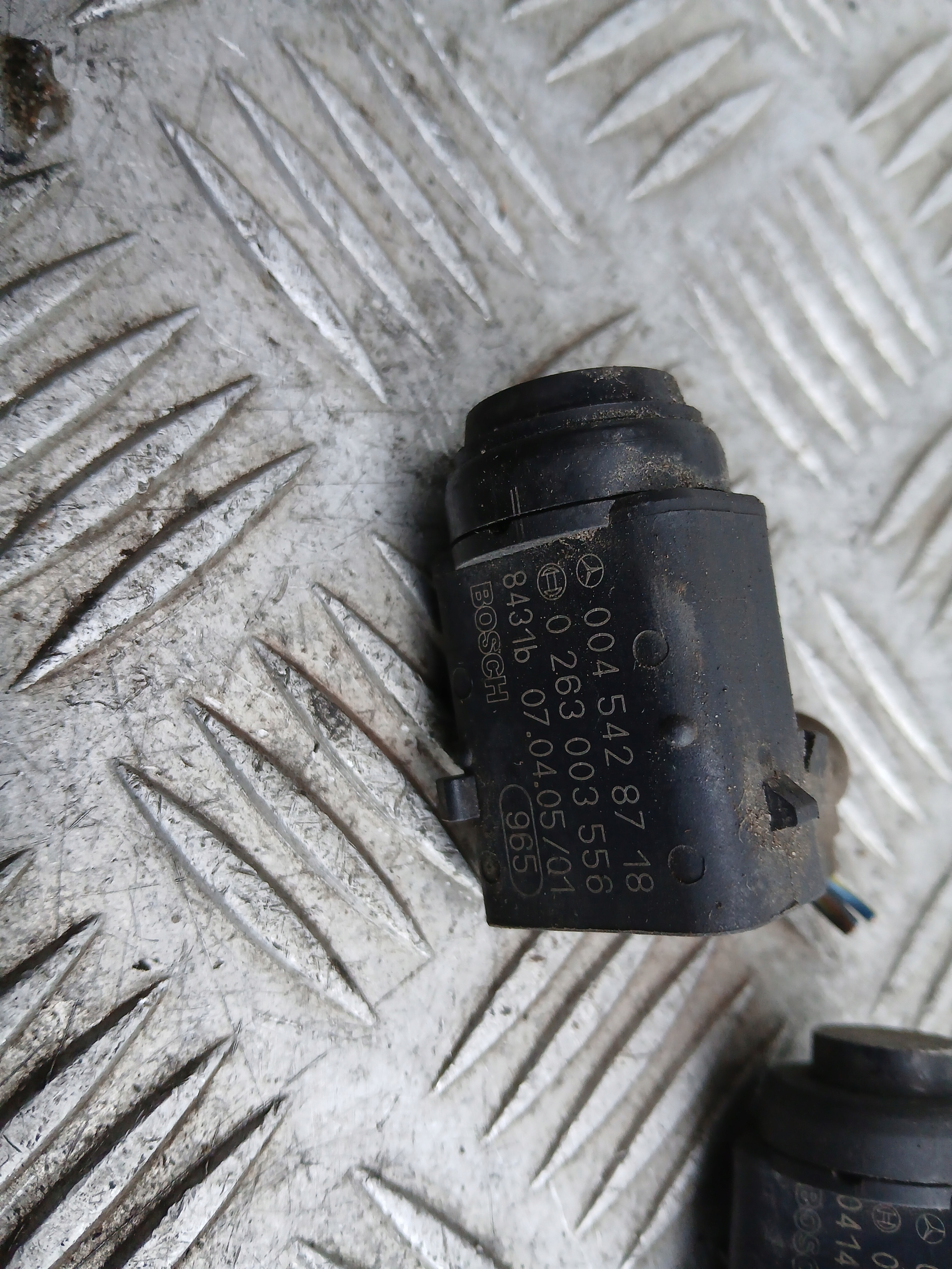 MERCEDES W211 Sensor PDC Parken heck 0045428718