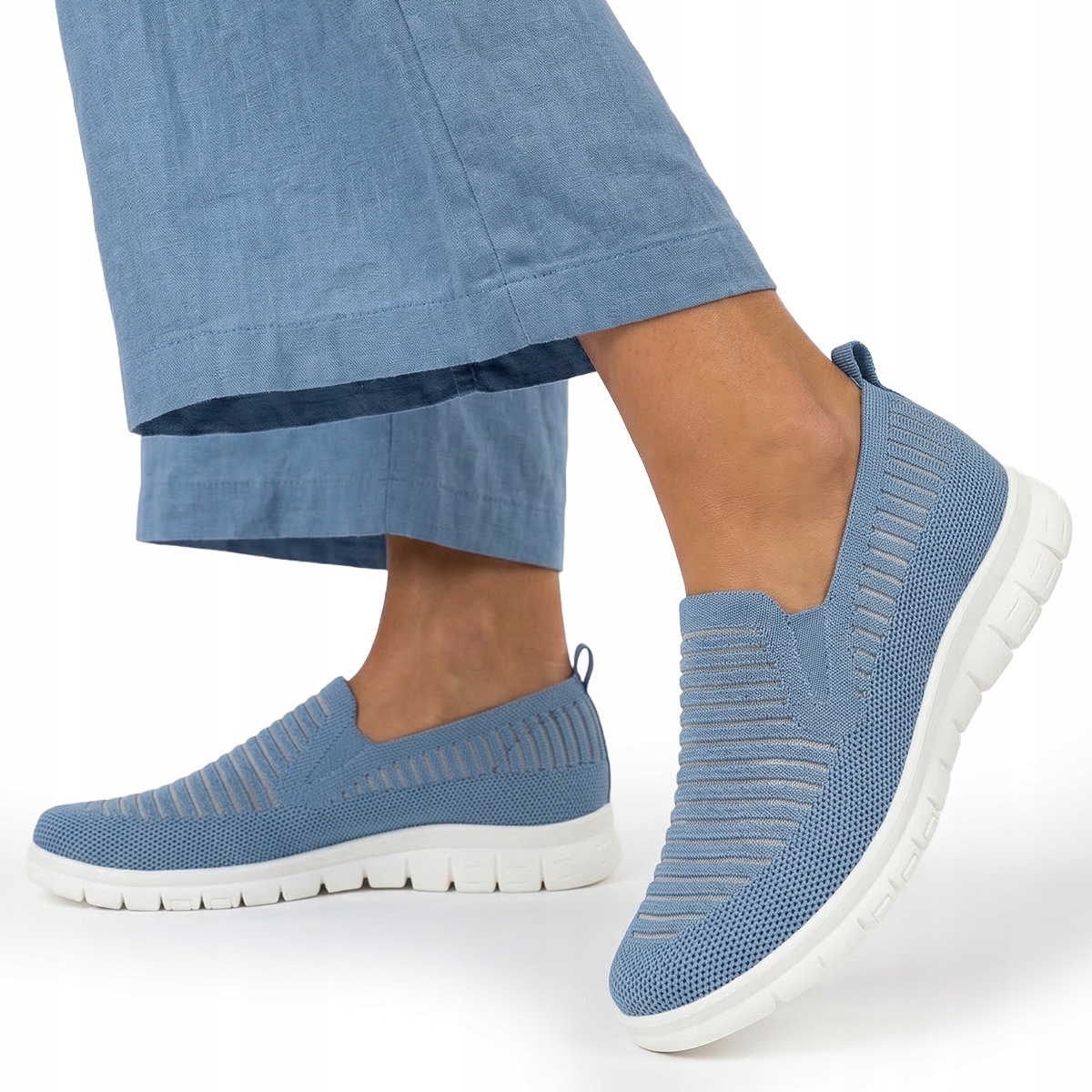 Tenisówki w.SKÓRA przewiewne Lekkie błękitne Wsuwane Wojtyłko 39