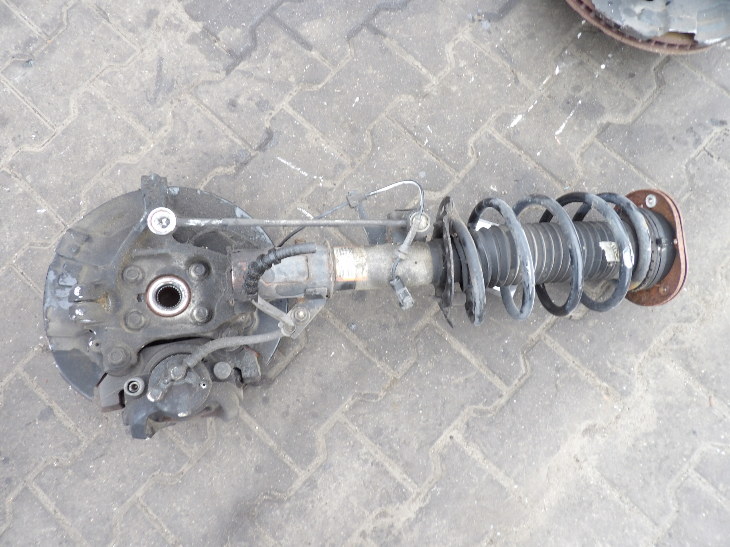 Ford Fusion II USA sususpension front left