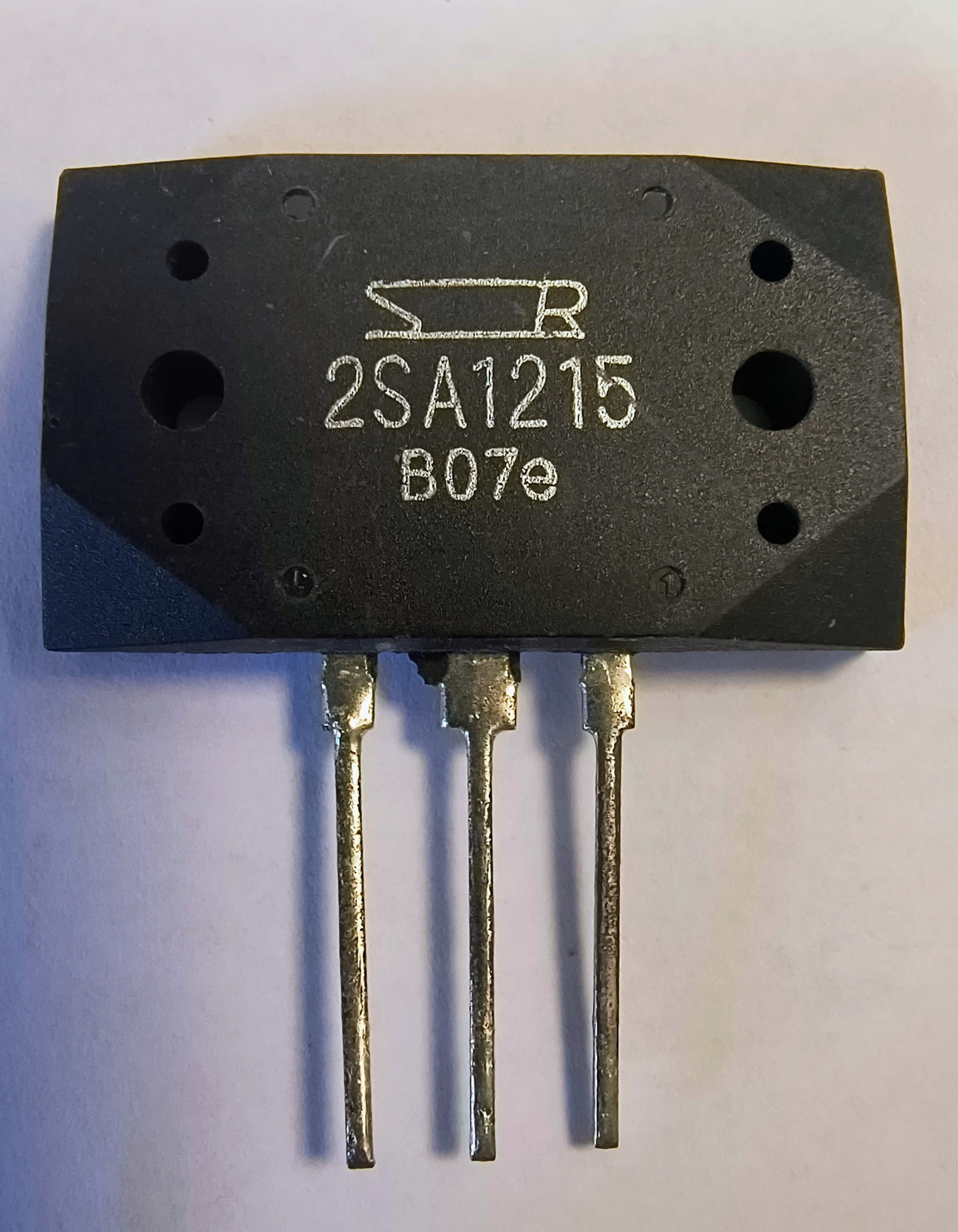 Tranzystor 2SA1215 PNP