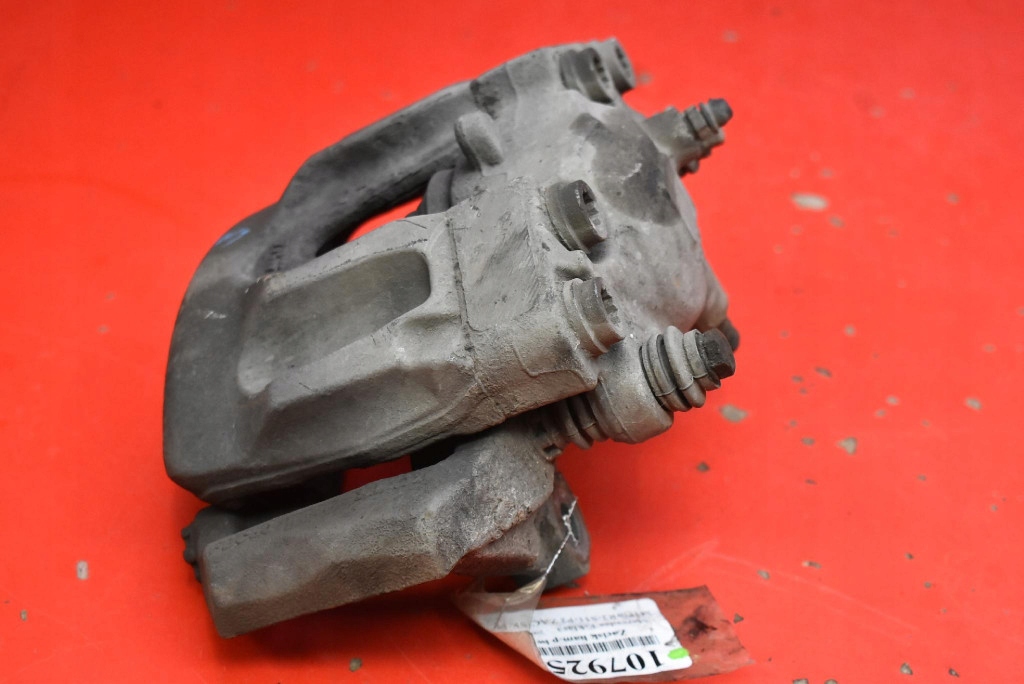 caliper brake left front MERCEDES E-KLASA W212 2.2 CDI 204 KM 09-13