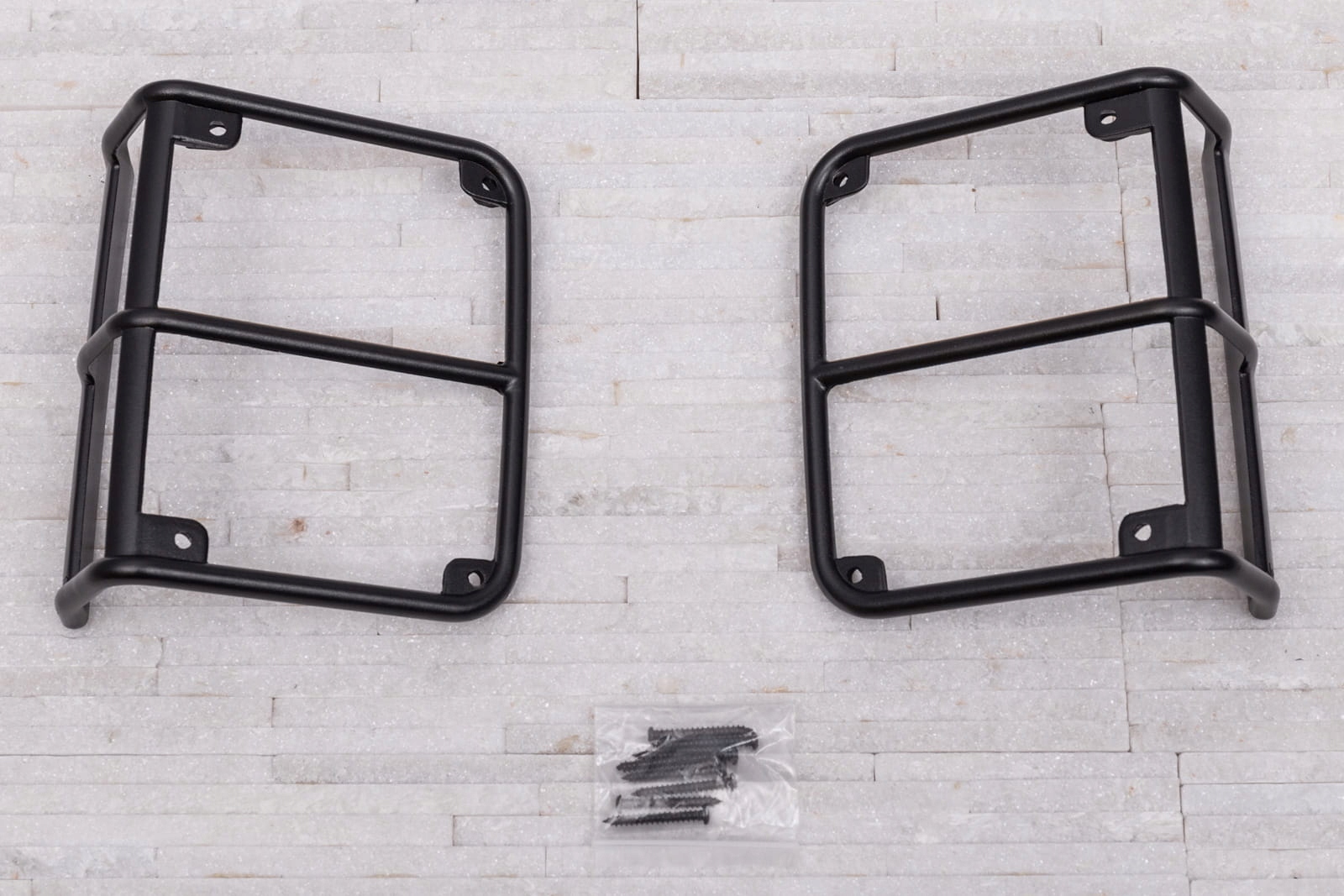 JEEP WRANGLER JK OCHRONNE NAKLADKI LAMP TYLNYCH EAN 2000000010052