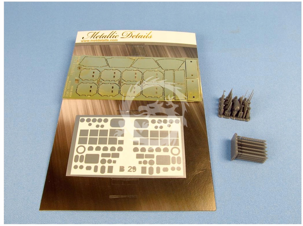 B-29. Exteriér-Revell Metallic Details MDM4807 měřítko 1/48