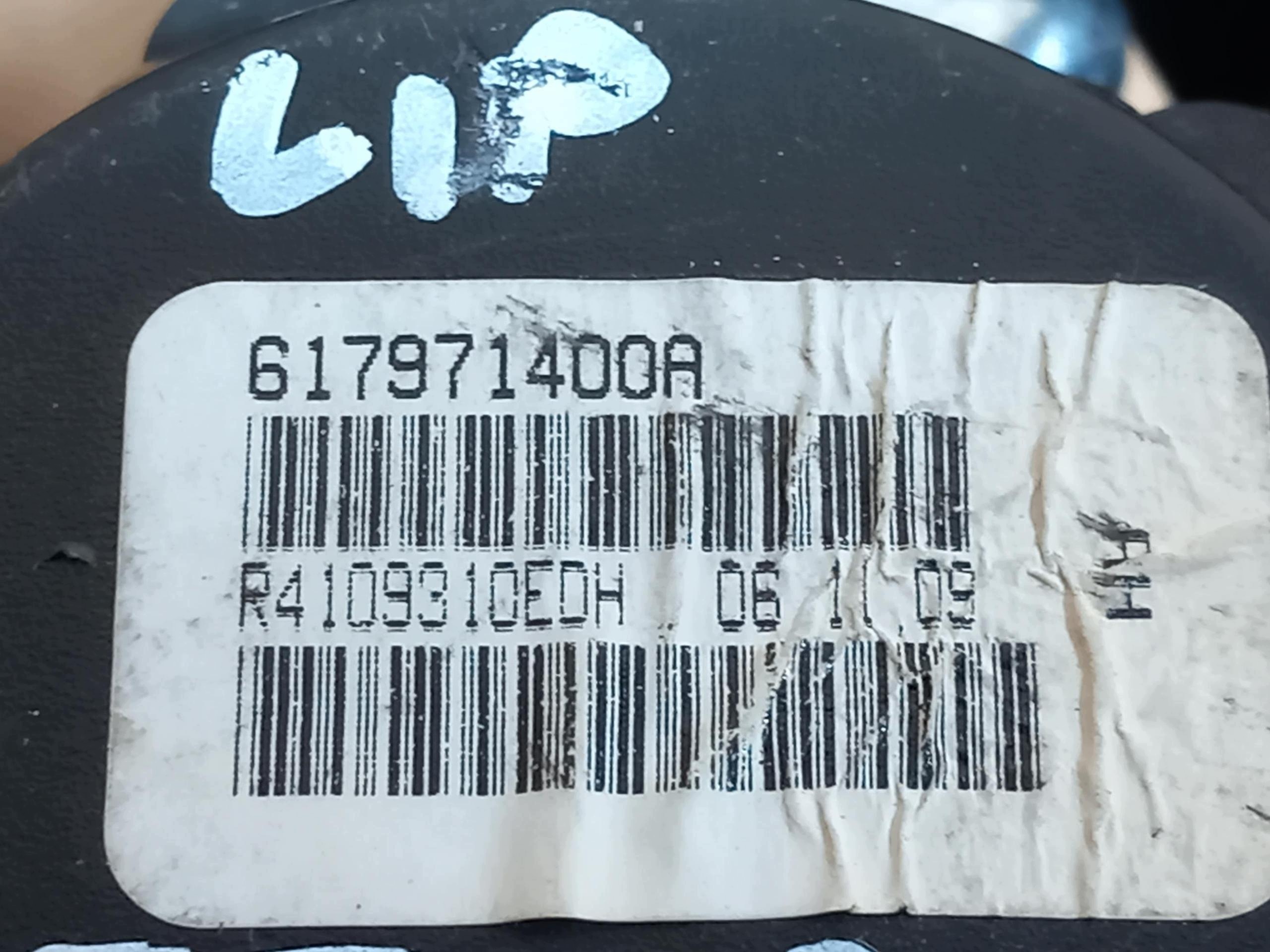 tension belt safety right front VOLKSWAGEN GOLF VI JETTA 617971400A
