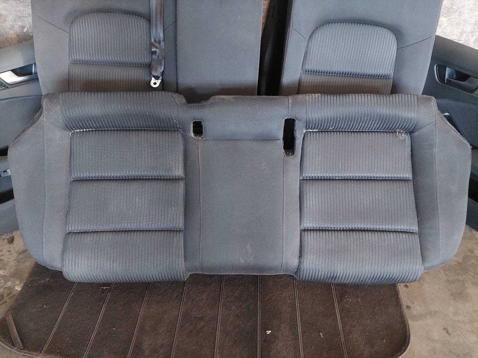 seats KOMPLET left right seat rear part + side AUDI A4 B8 sedan
