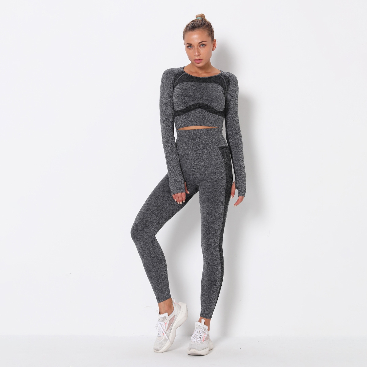 KOMPLET SPORTOWY siłownia top legginsy bezszwowe M EAN (GTIN) 5903738320813