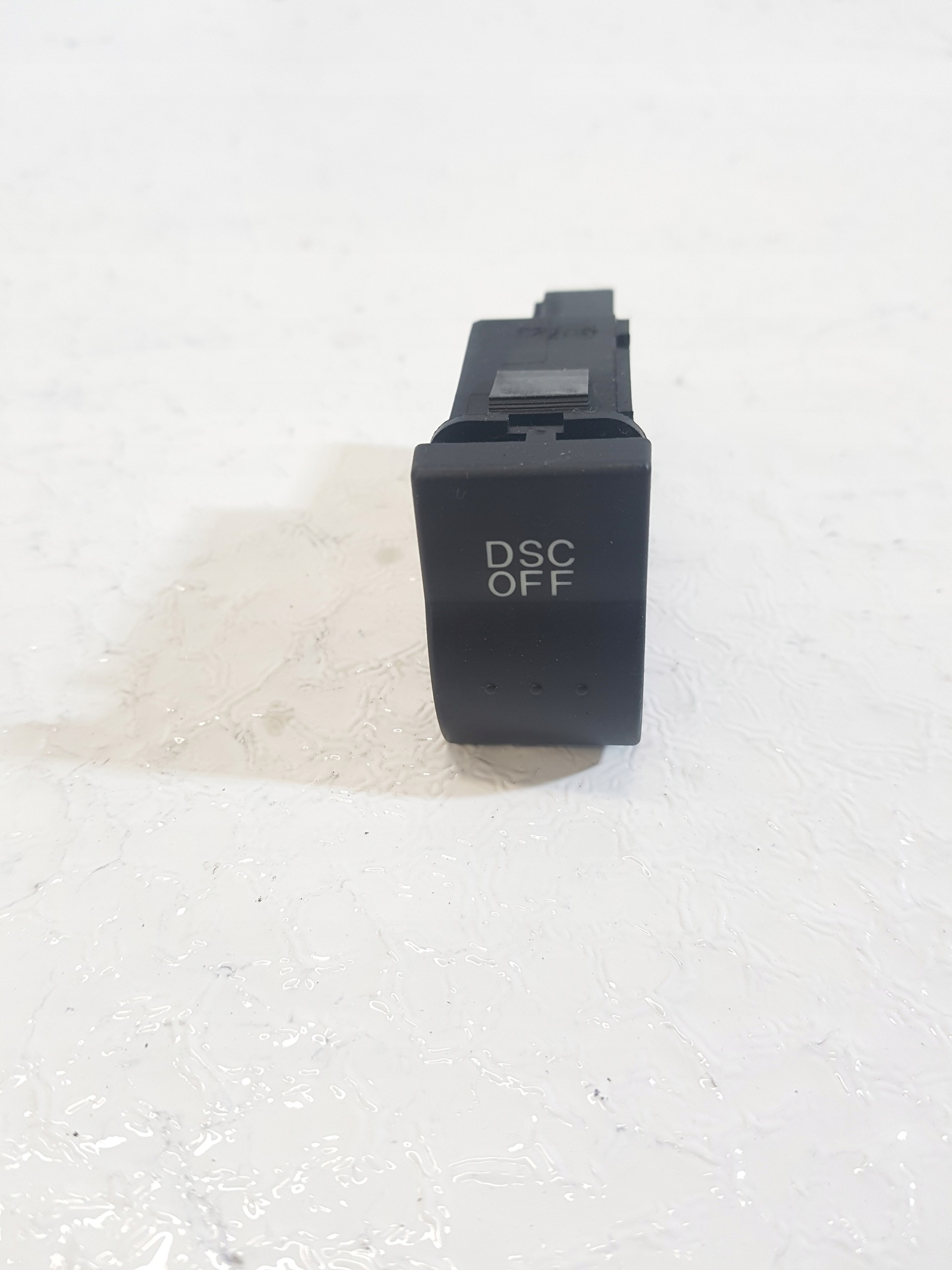 bouton DSC OFF MAZDA 3