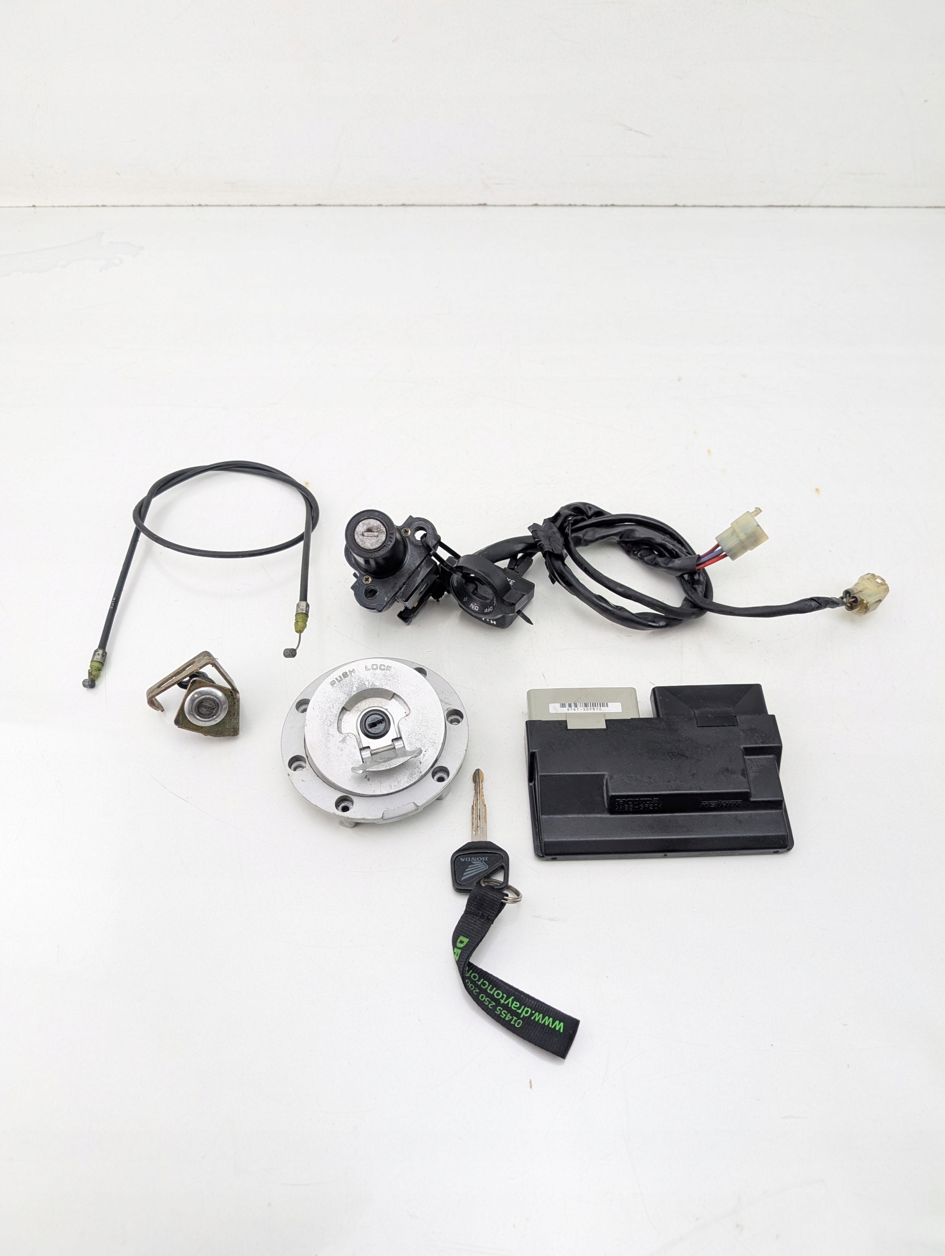 HONDA VFR 800 V-TEC ZESTAW HISS STACYJKA MODUŁ KLUCZYK