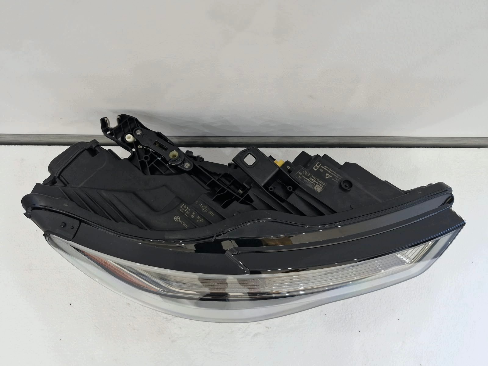 light right Audi A6 C7 FULL LED USA