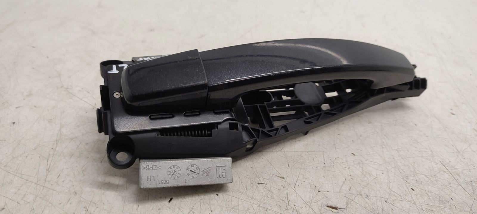 handle rear part rear left Opel Astra J LIFT HB Z22C