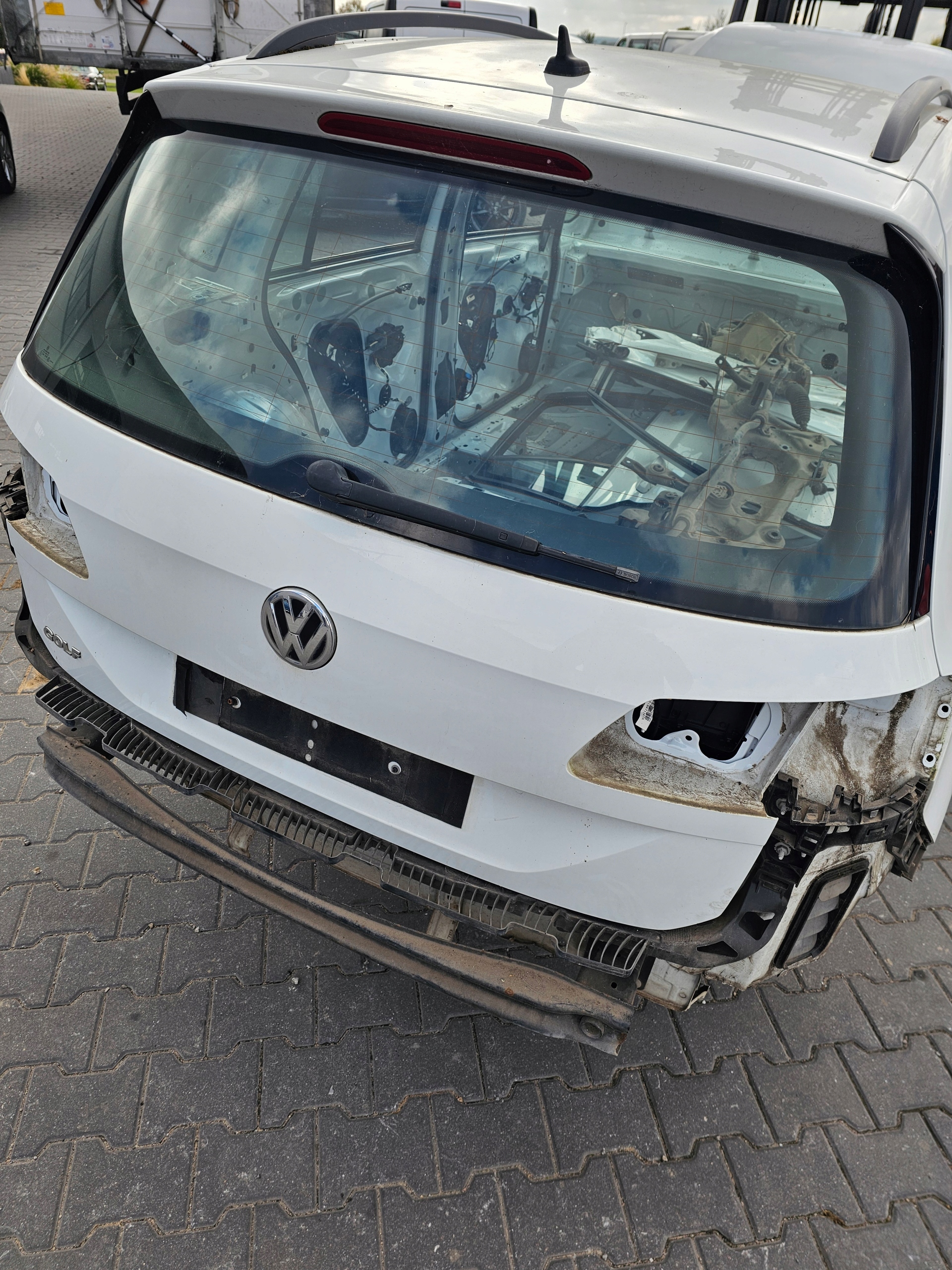 boot doors window rear part boot VW GOLF VII SPORTSVAN colour LC9A