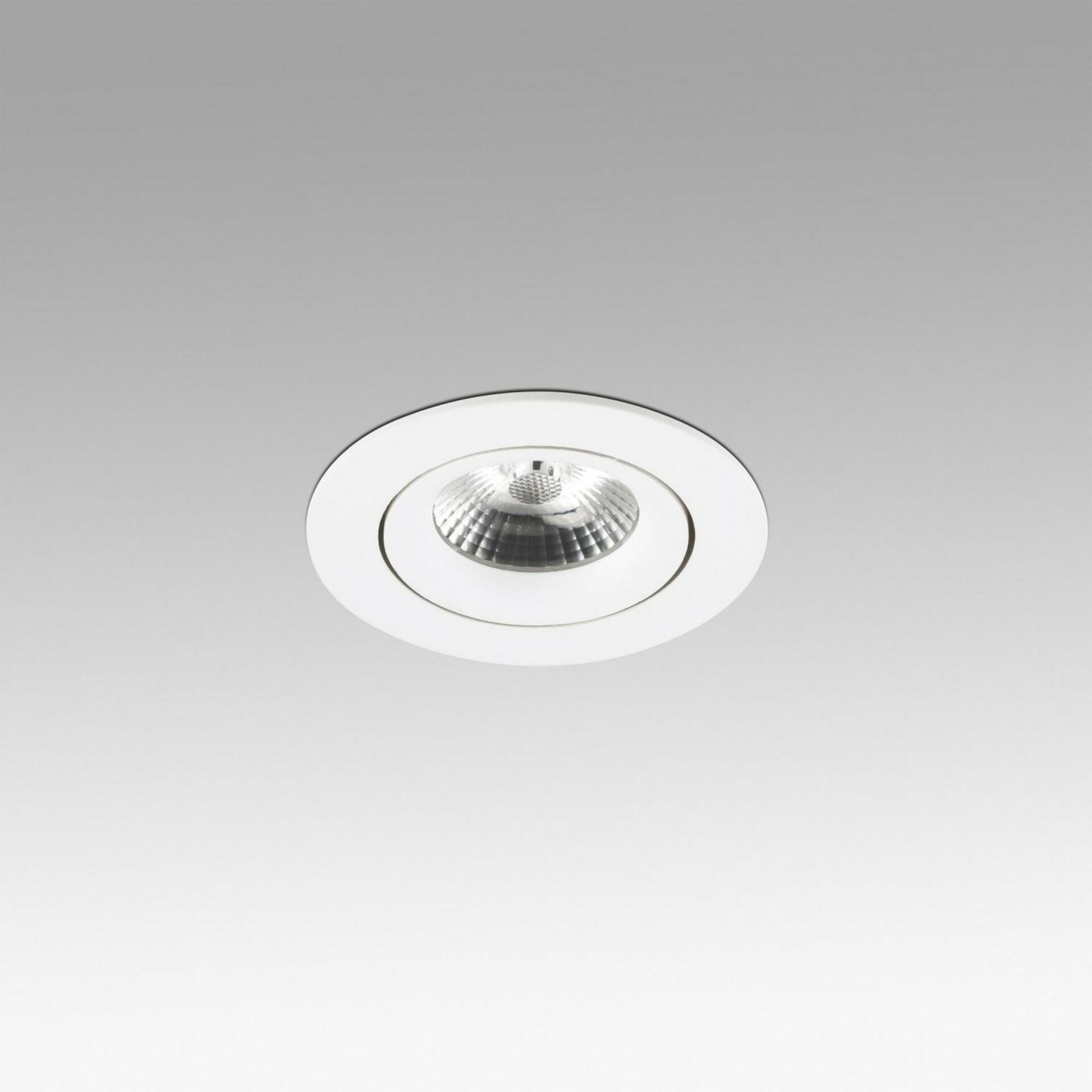 Faro Nais zapustené nastaviteľné Led stropné svietidlo 7W 2700K biela