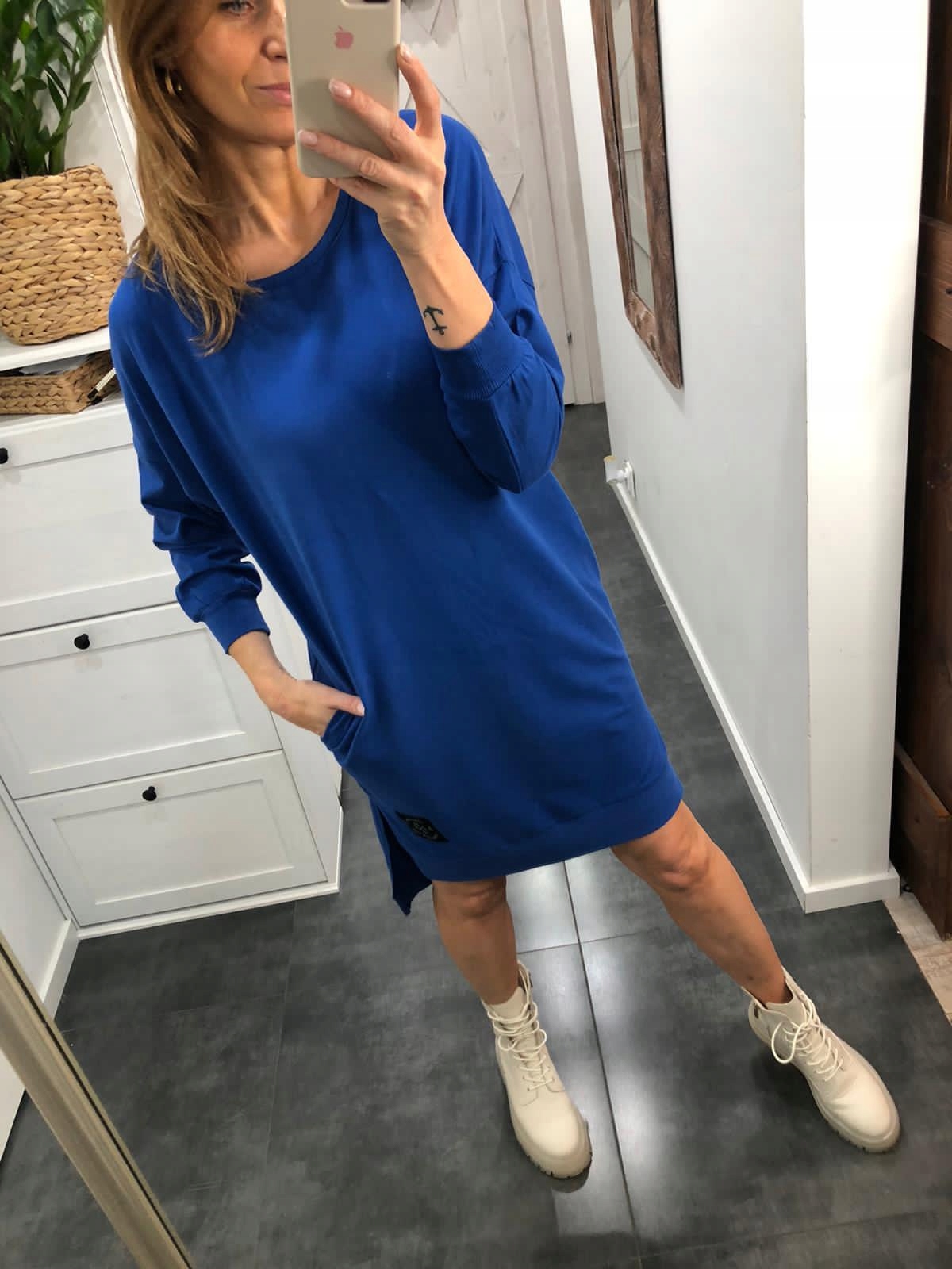 

Sukienka Oversize Z Dłuższym Tyłem Fashion-hunt
