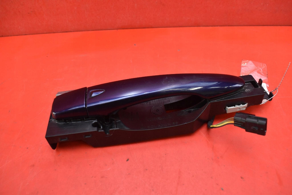 handle right front front KEYLESS RBR NISSAN PULSAR C13 14-18