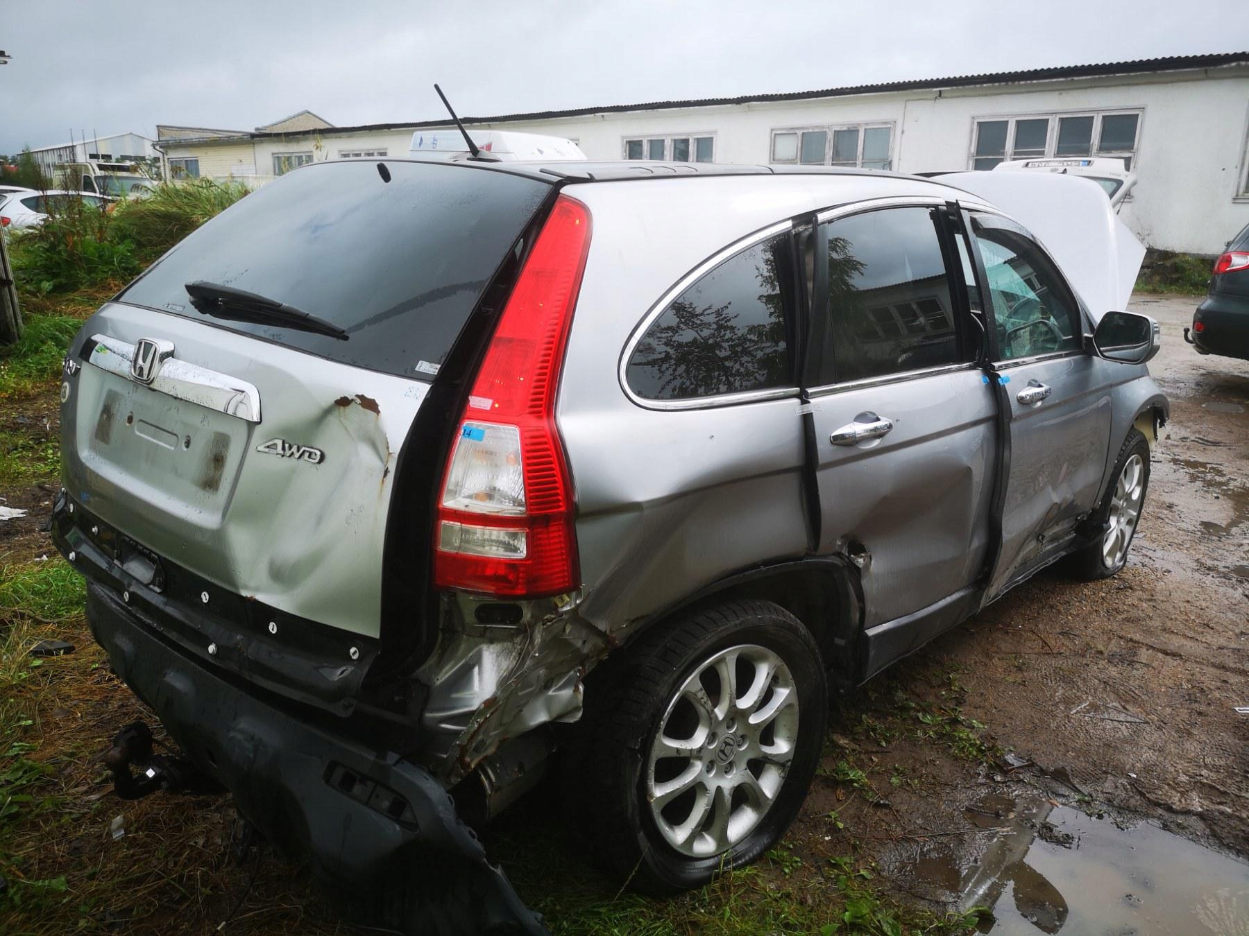 Honda CR-V клапан EGR 2009 2.2л