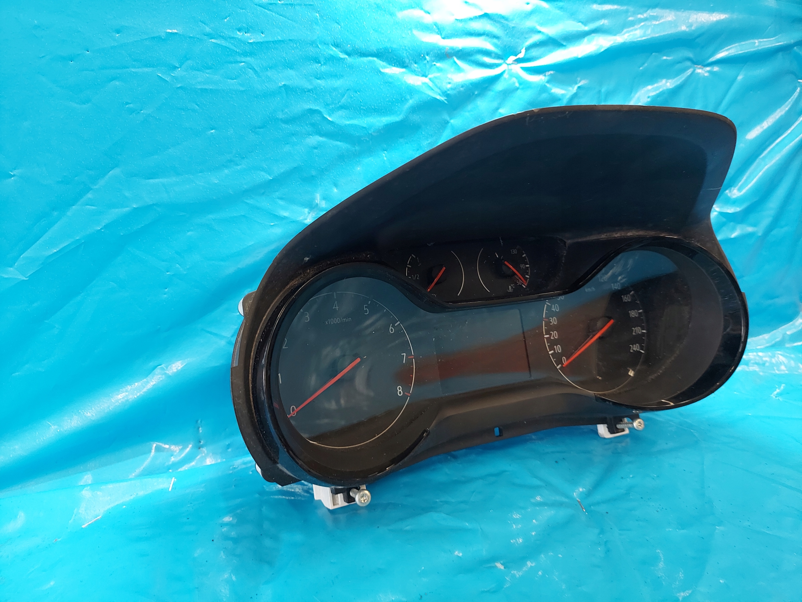dials clock CORSA F 1.2 B 984132958000