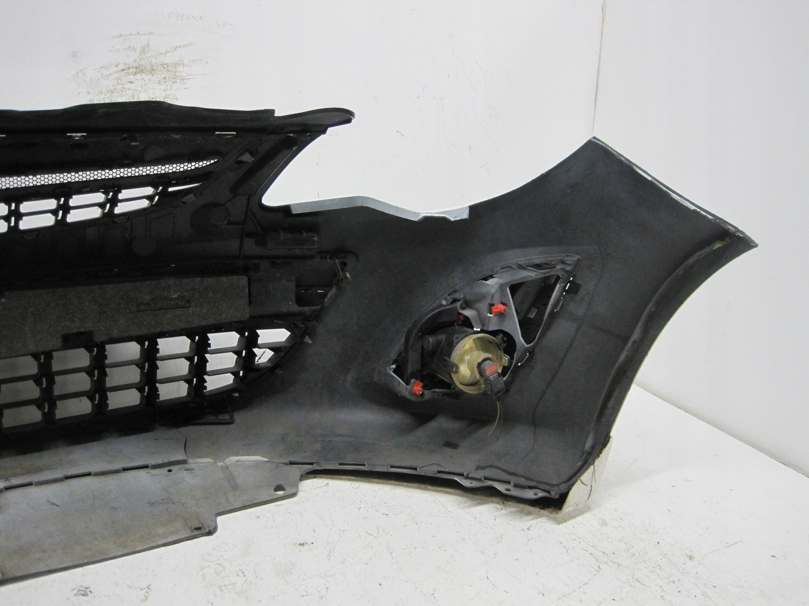lökhárító OPEL CORSA D 11R eleje elsö