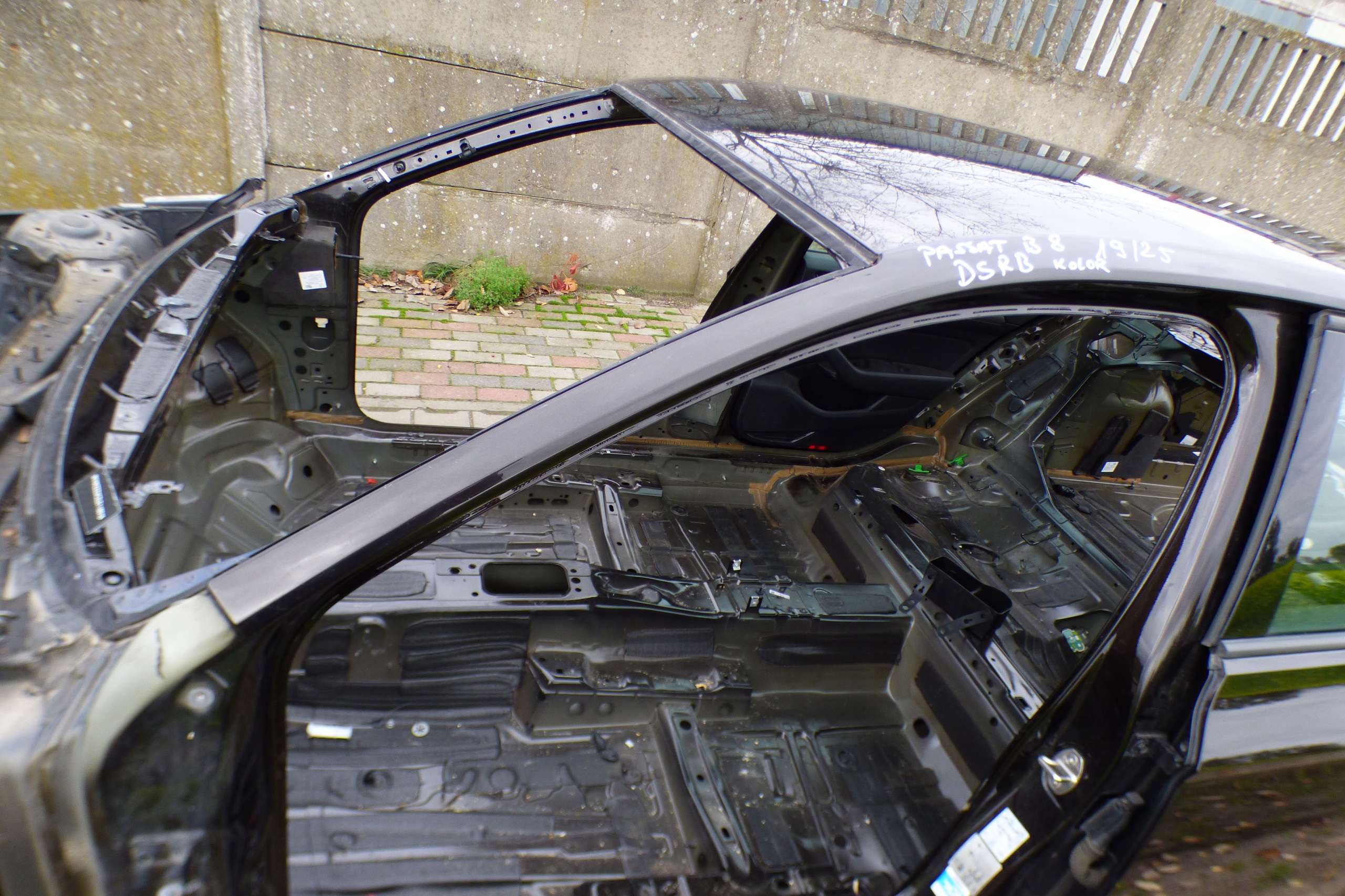 Säule dach links lakier LD8S VOLKSWAGEN PASSAT B8