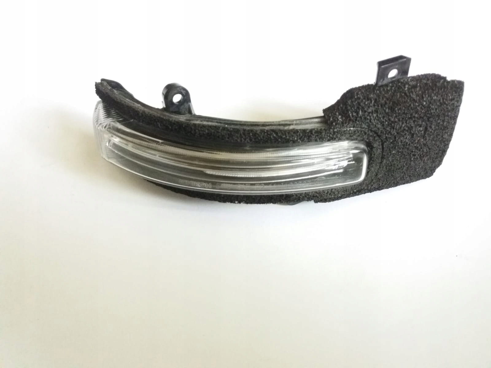 MITSUBISHI OUTLANDER III KIERUNKOWSKAZ LUSTERKA R-