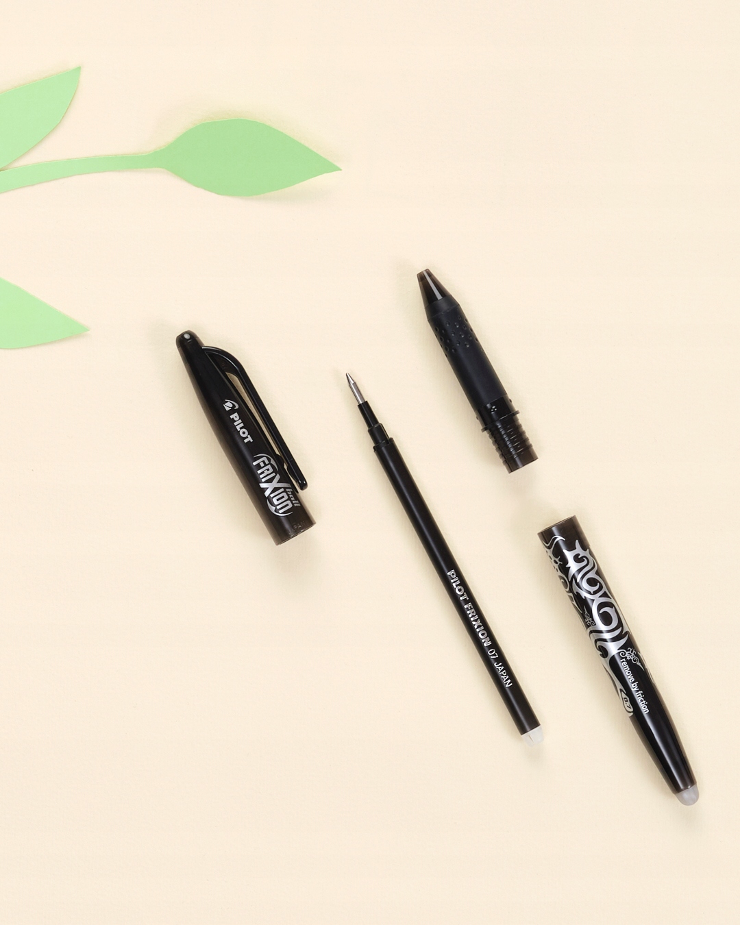 Pióro kulkowe PILOT FRIXION BALL 0,7 czarne EAN (GTIN) 5902315574113