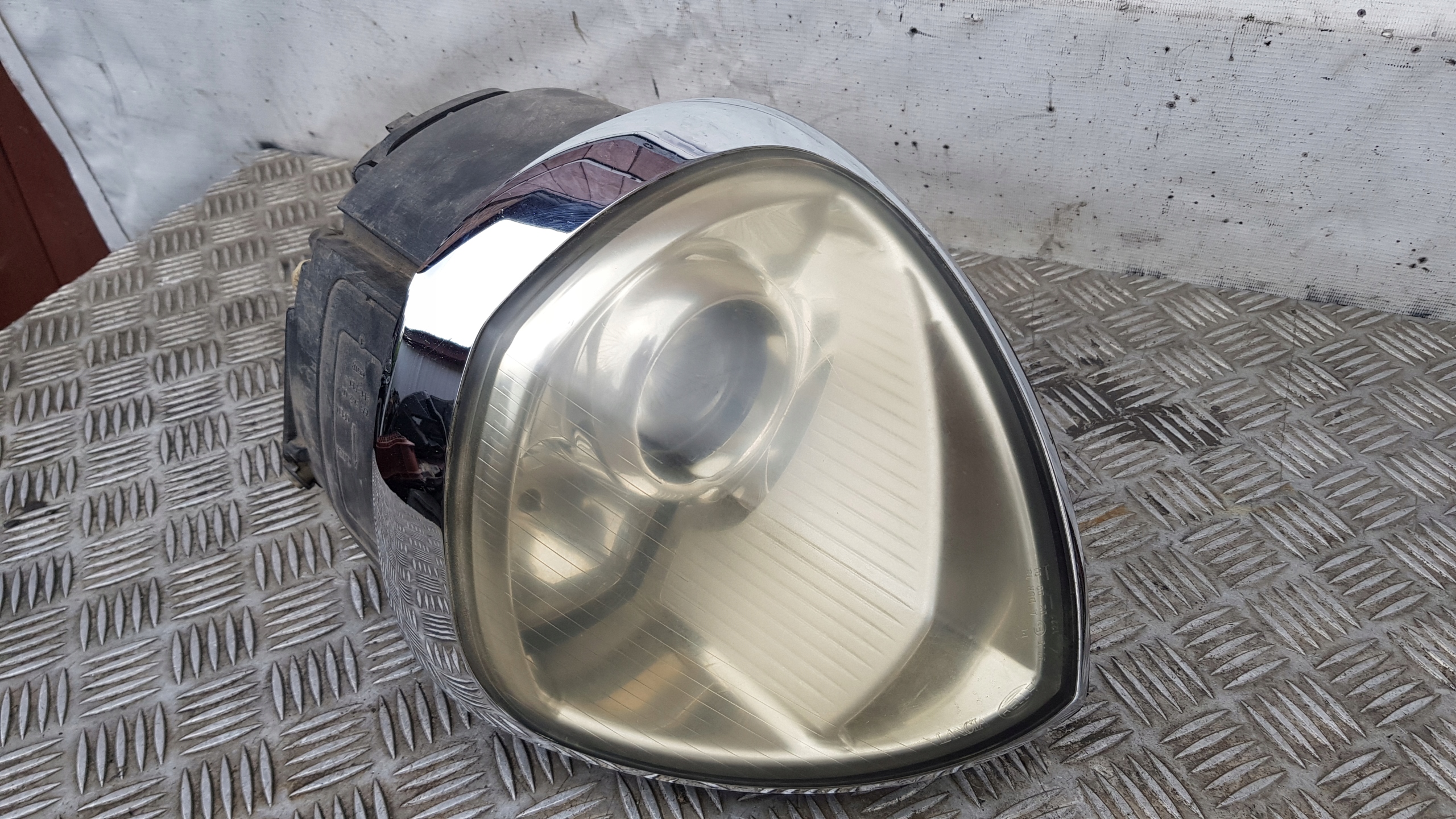 LANCIA THESIS KLAMPA right front XENON control unit