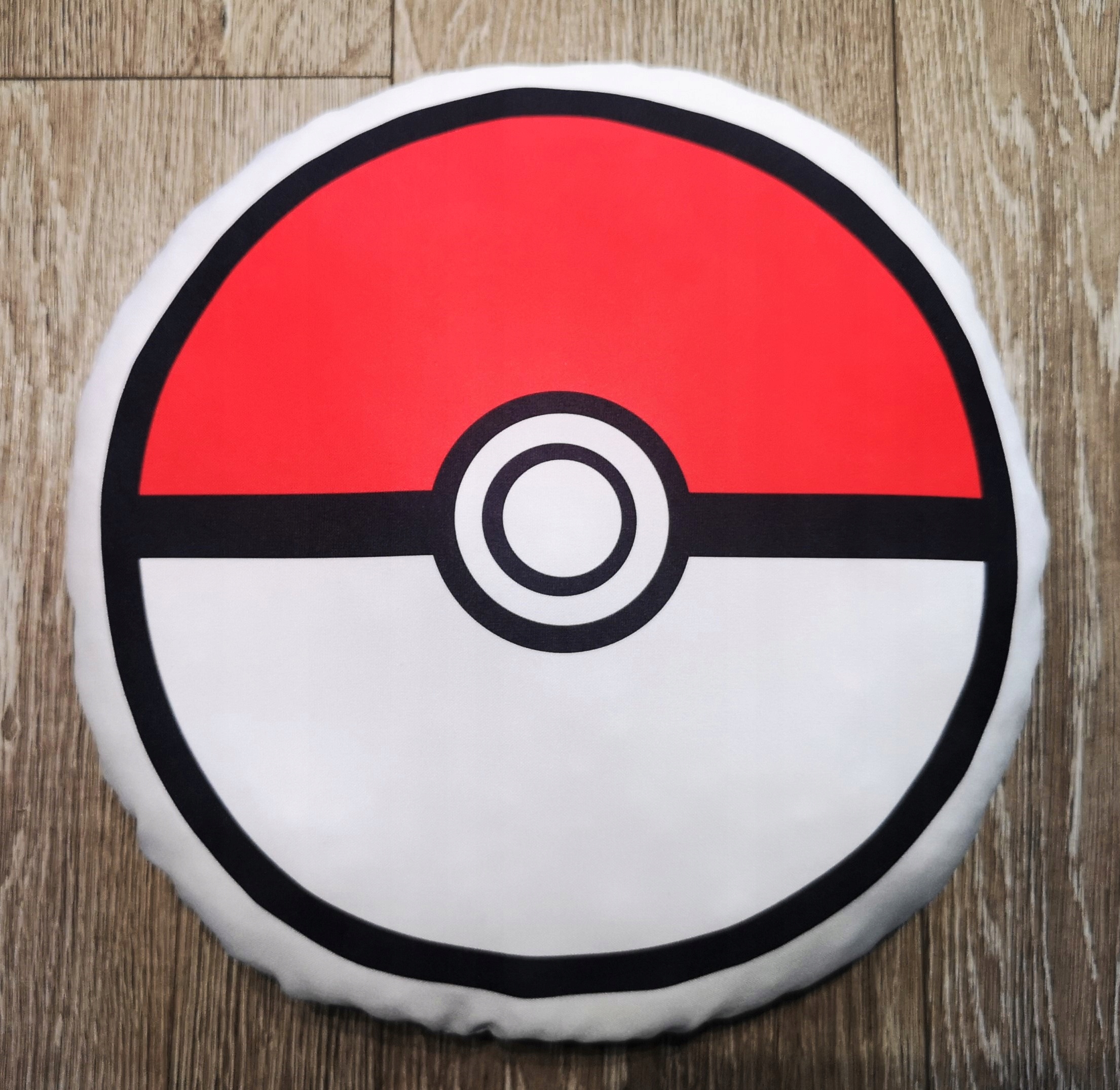 

Poduszka Kształtka Przytulanka Pokemon Pokeball