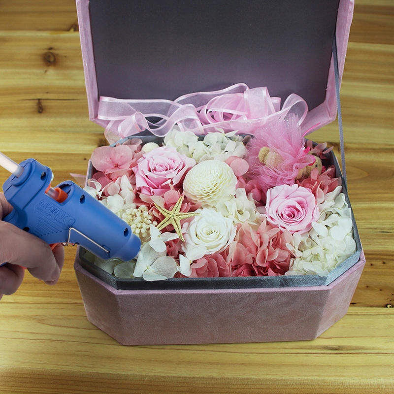 PISTOLET DO KLEJU NA GORĄCO + KLEJ 7 mm ZESTAW Marka inna