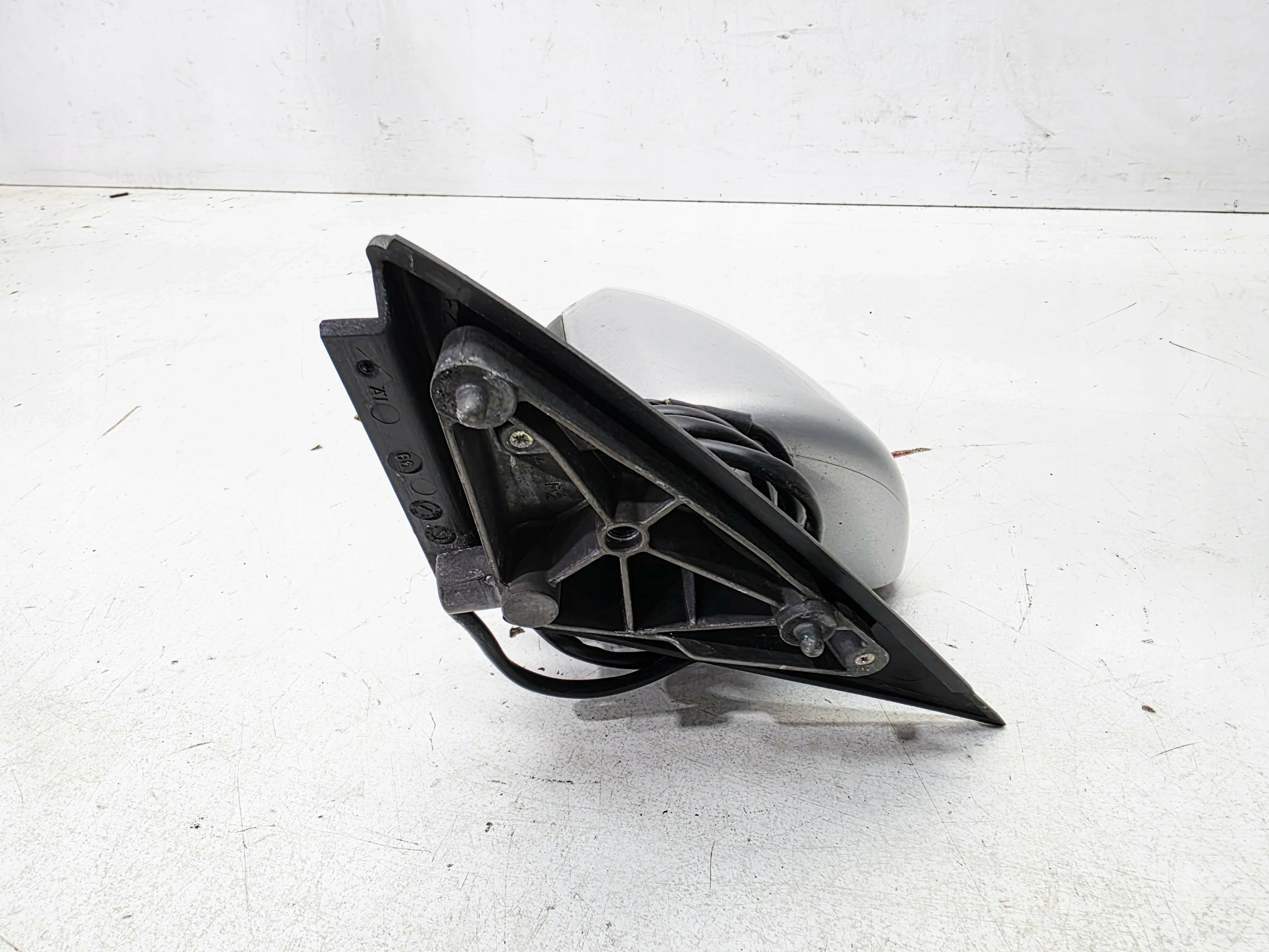 mirror exterior right AUDI A4 B7 LY7W 5 PIN UK
