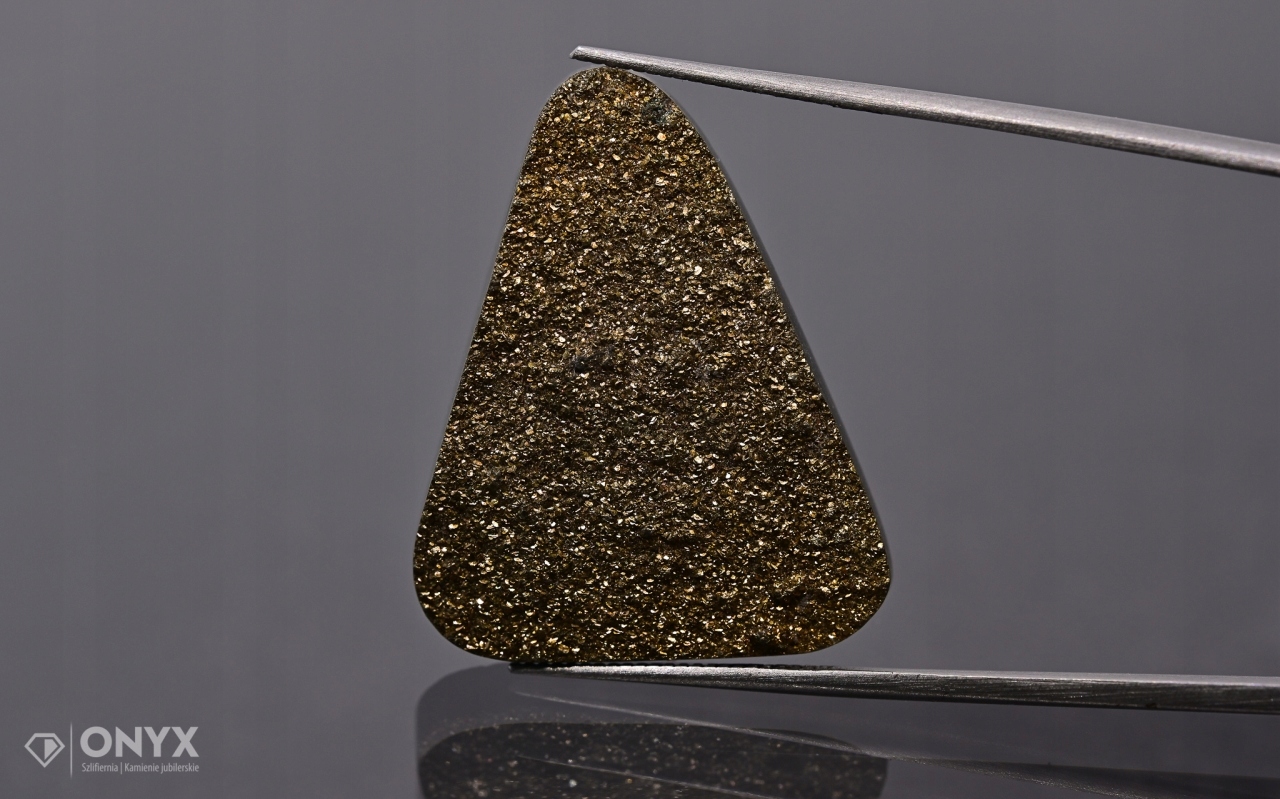 Markýza drůza nepravidelná mělká 25x20 mm