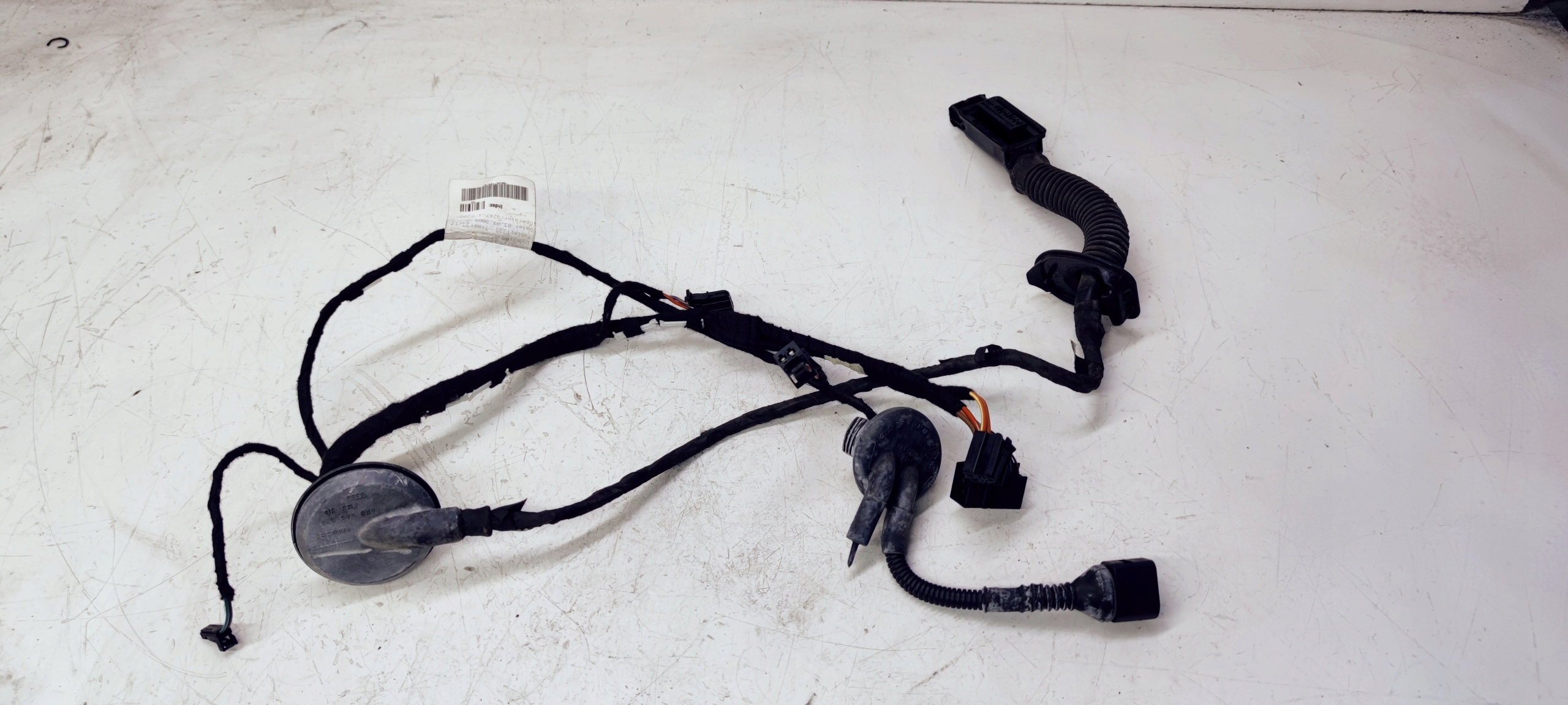 bundle door left rear part AUDI A4 B8 8K0971687S