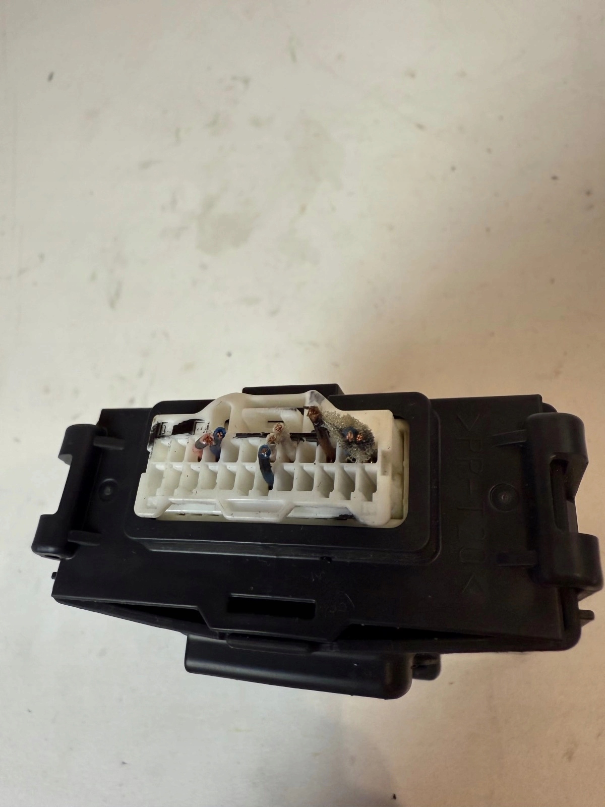 control unit module ESP ABS Nissan Qashqai II J11
