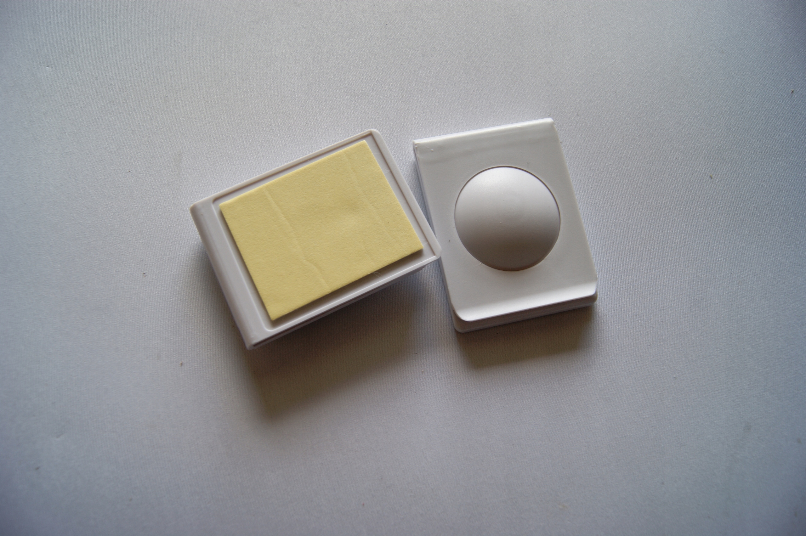 SAMOPRZYLEPNE KLIPSY DO ZASŁON PRYSZNICOWYCH 2SZT. Marka Westfalia