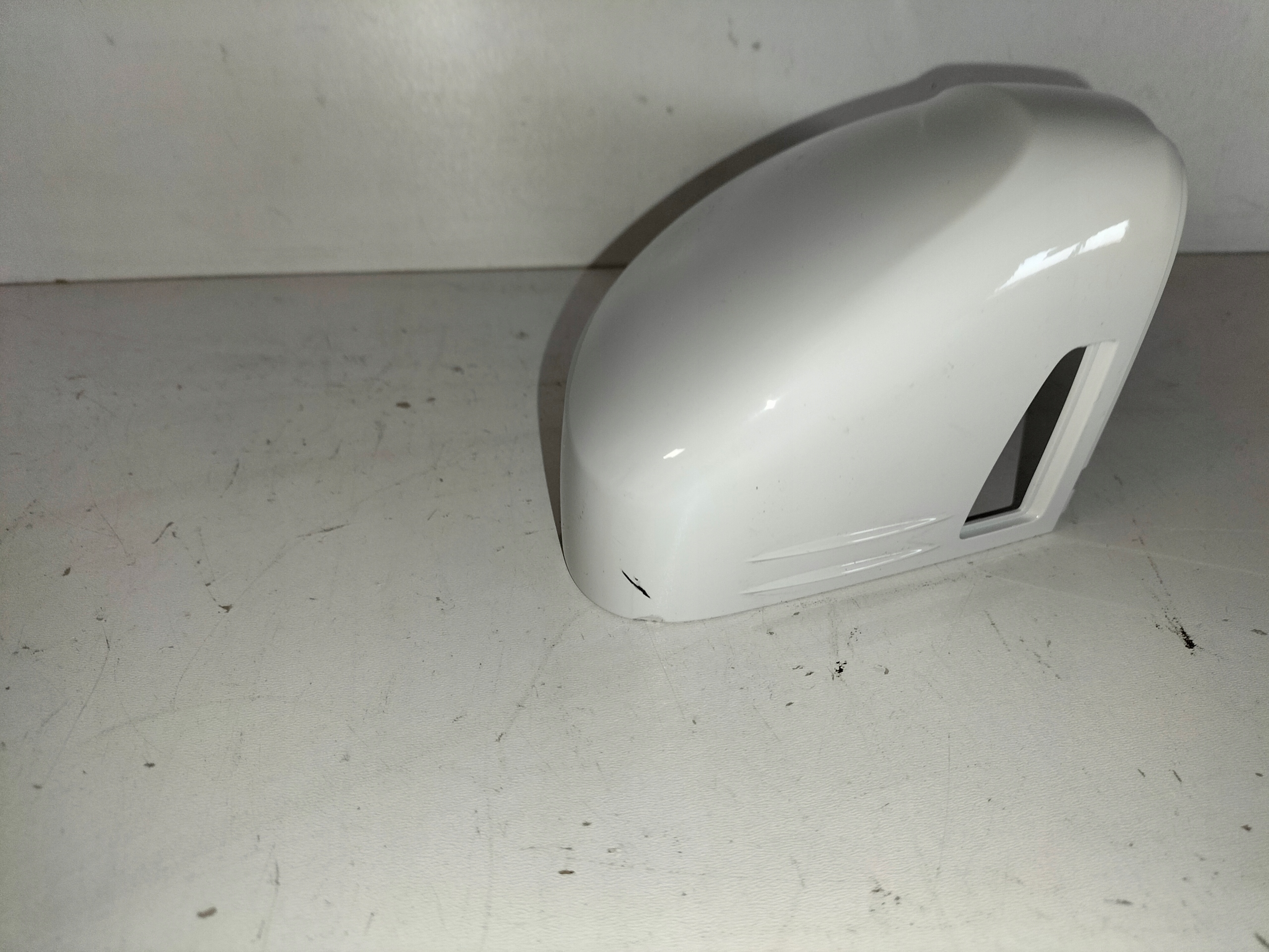 cover cap mirrors right VW TIGUAN II 16