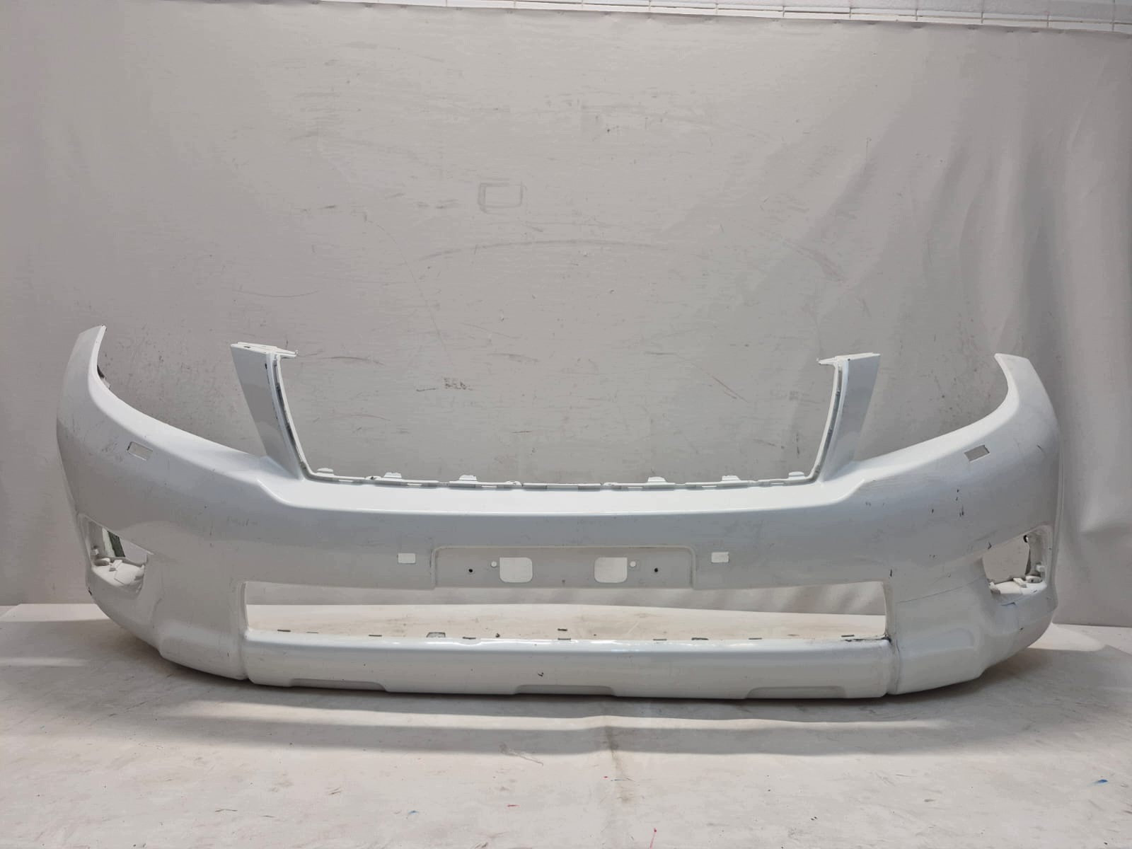 TOYOTA LAND CRUISER J150 09-13 bumper front front washer