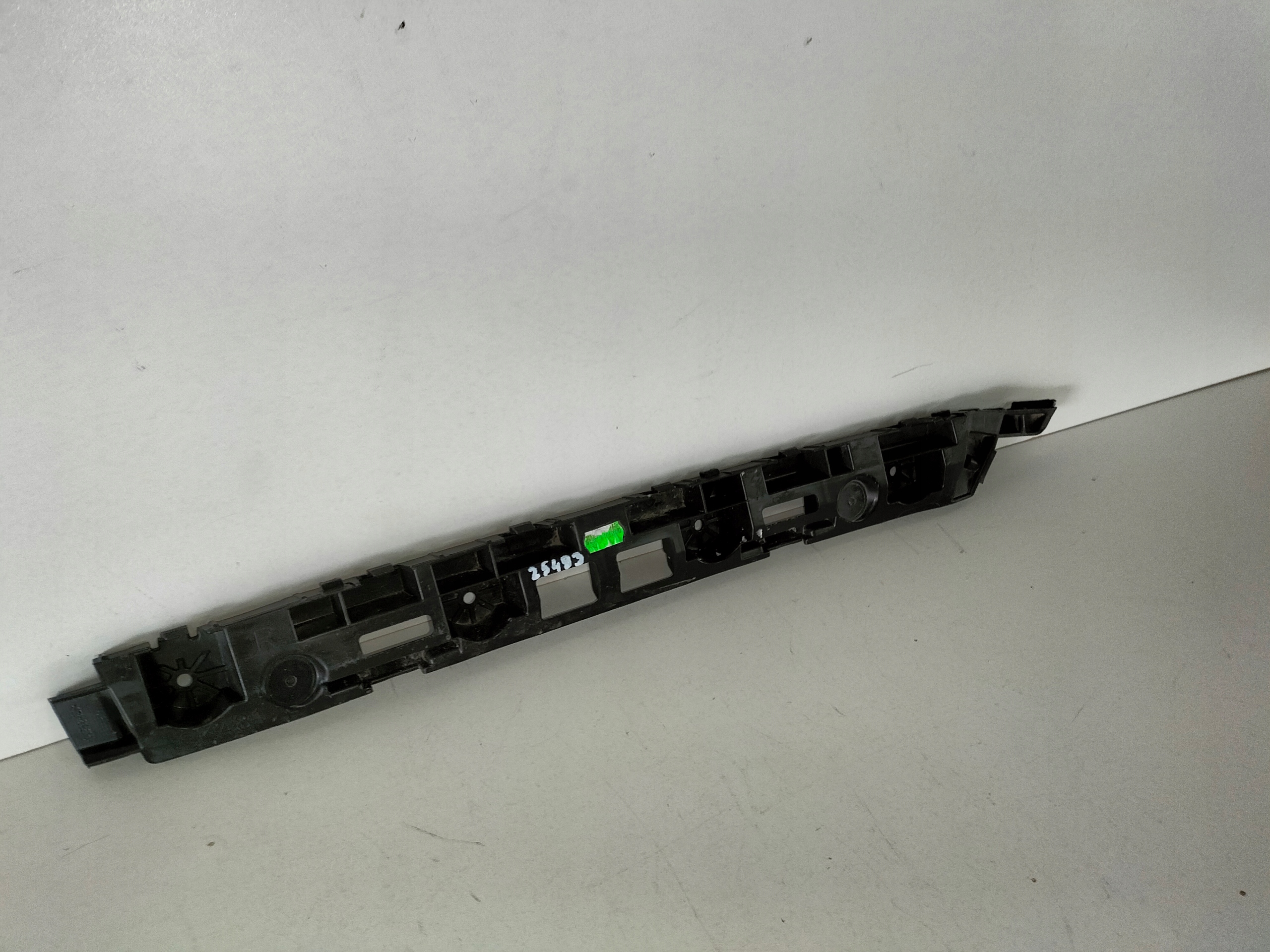 SUPPORT SUPPORT PLAQUE ARRIÈRE DROITE SKODA SUPERB III 15- SDN