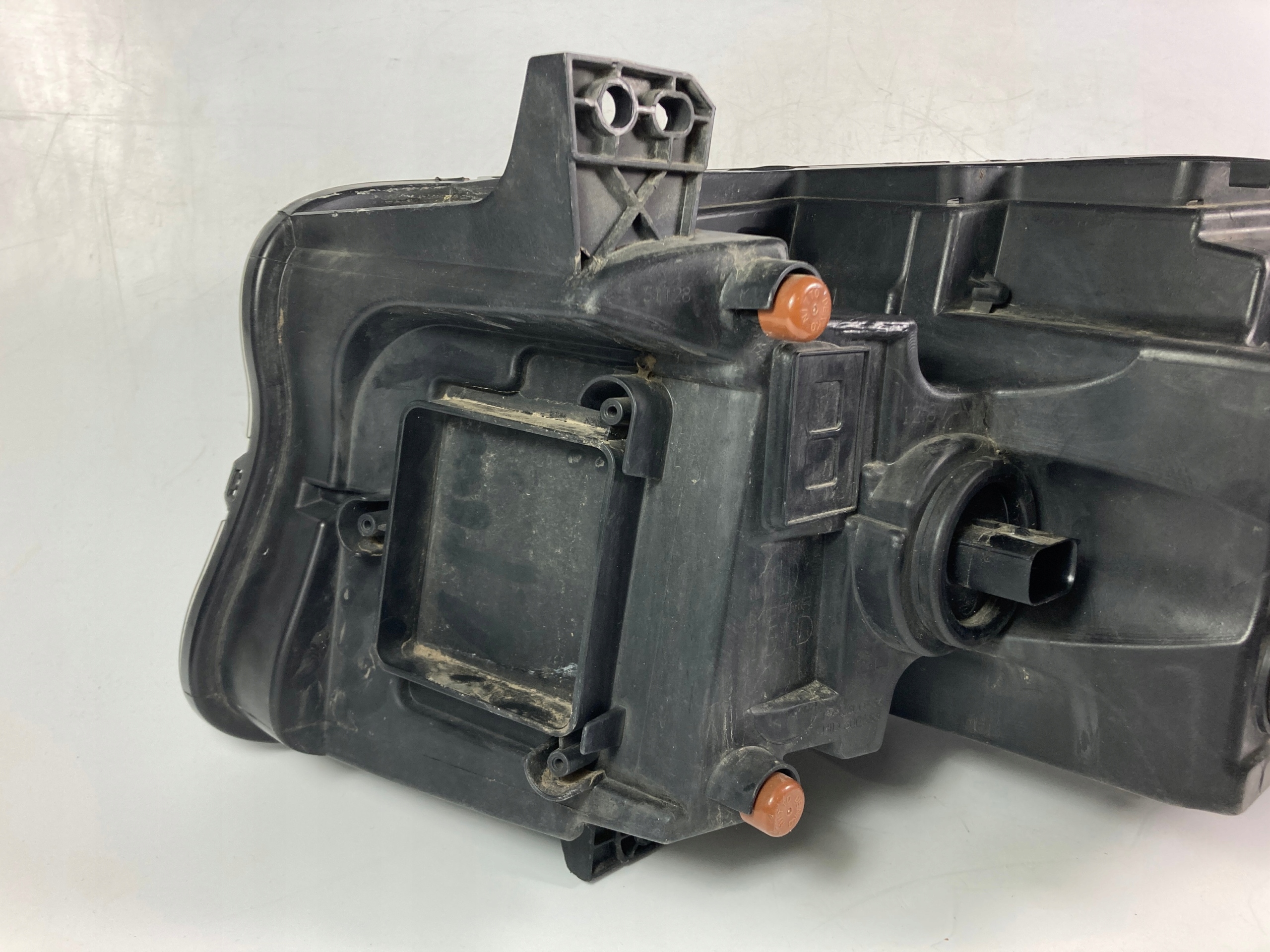 Dodge Charger 2017 reflektor light front right front
