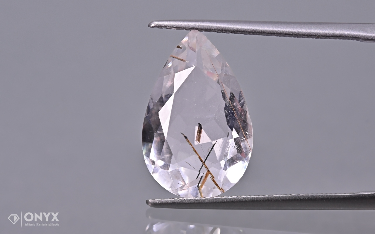 Křemen s rutilem fazetovaná slza 16x10,5 mm