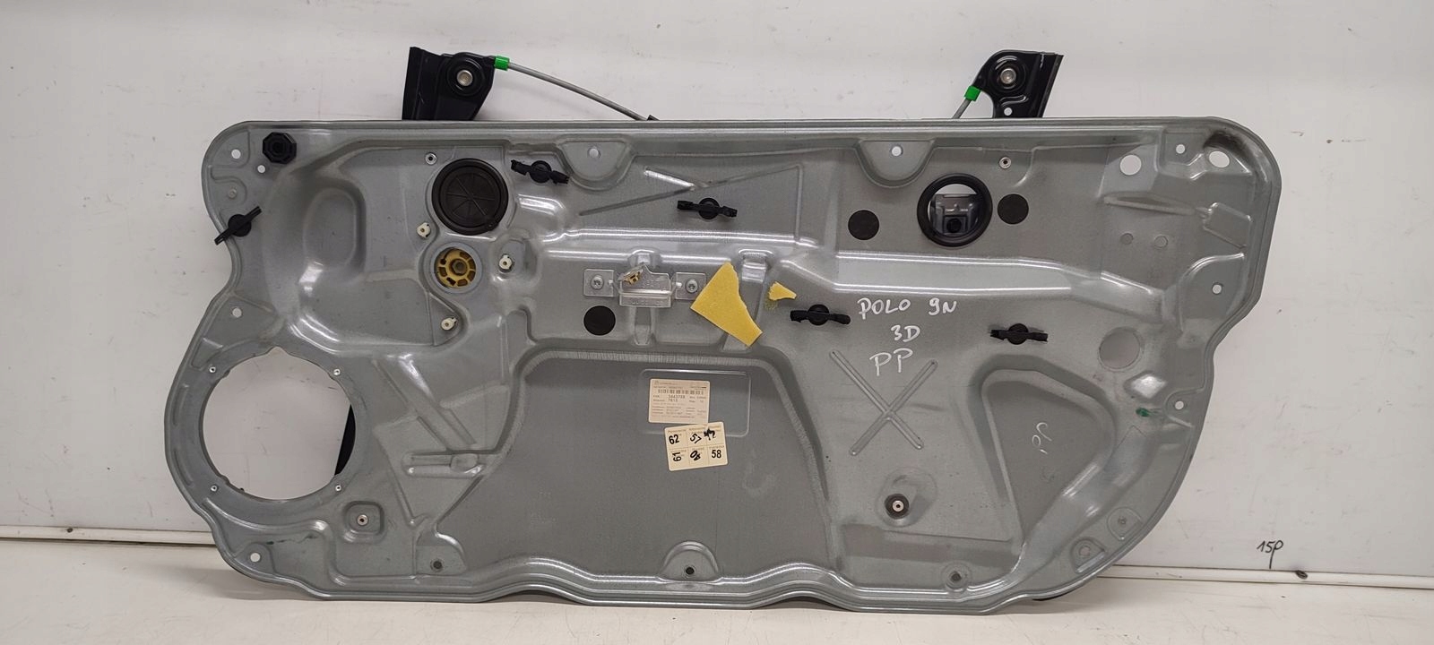 window regulator right front mechanism VW Polo 9N FL 1,4 TDI