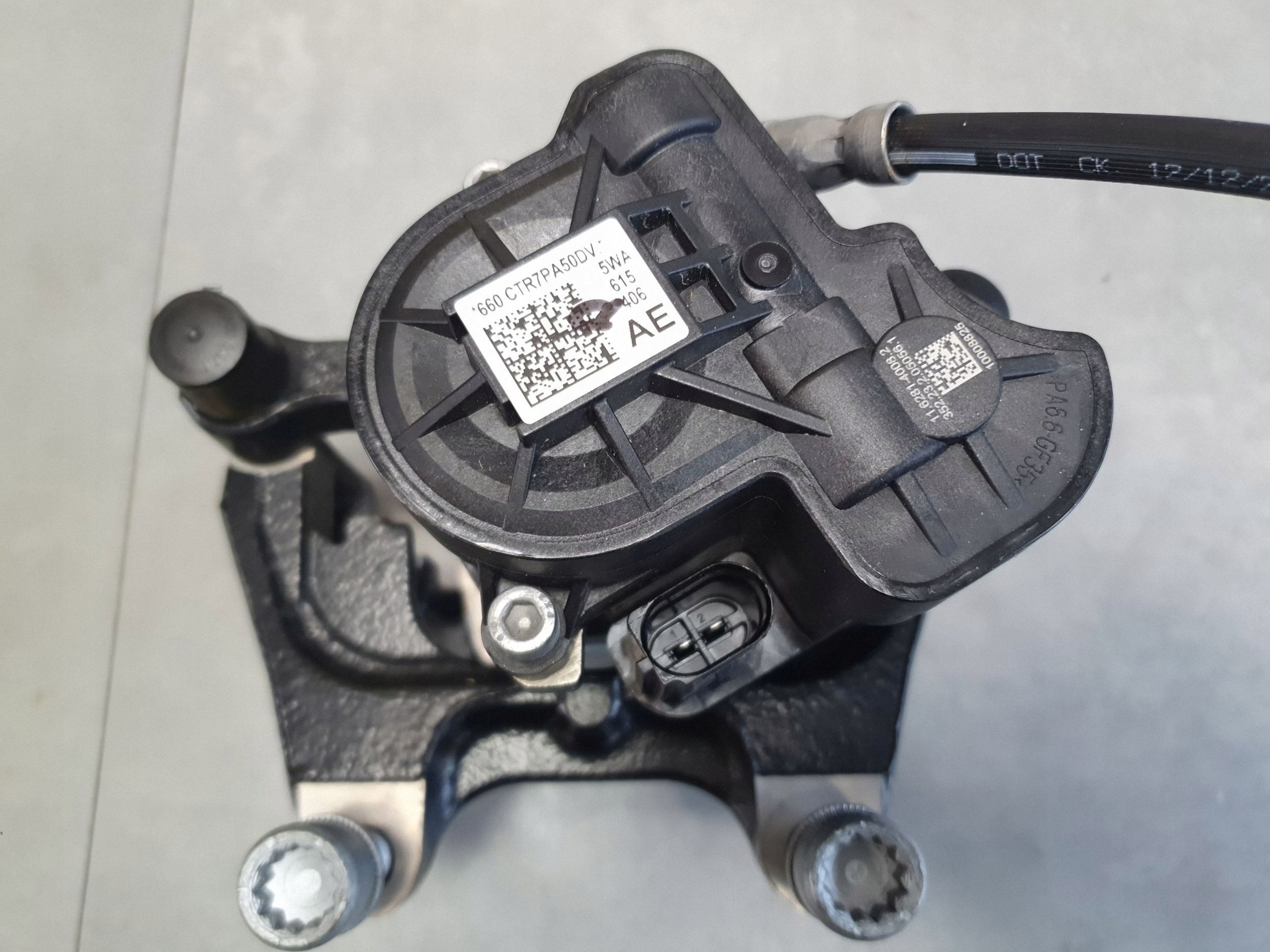 Cupra Leon IV caliper brake right rear part rear 5WA615406AE