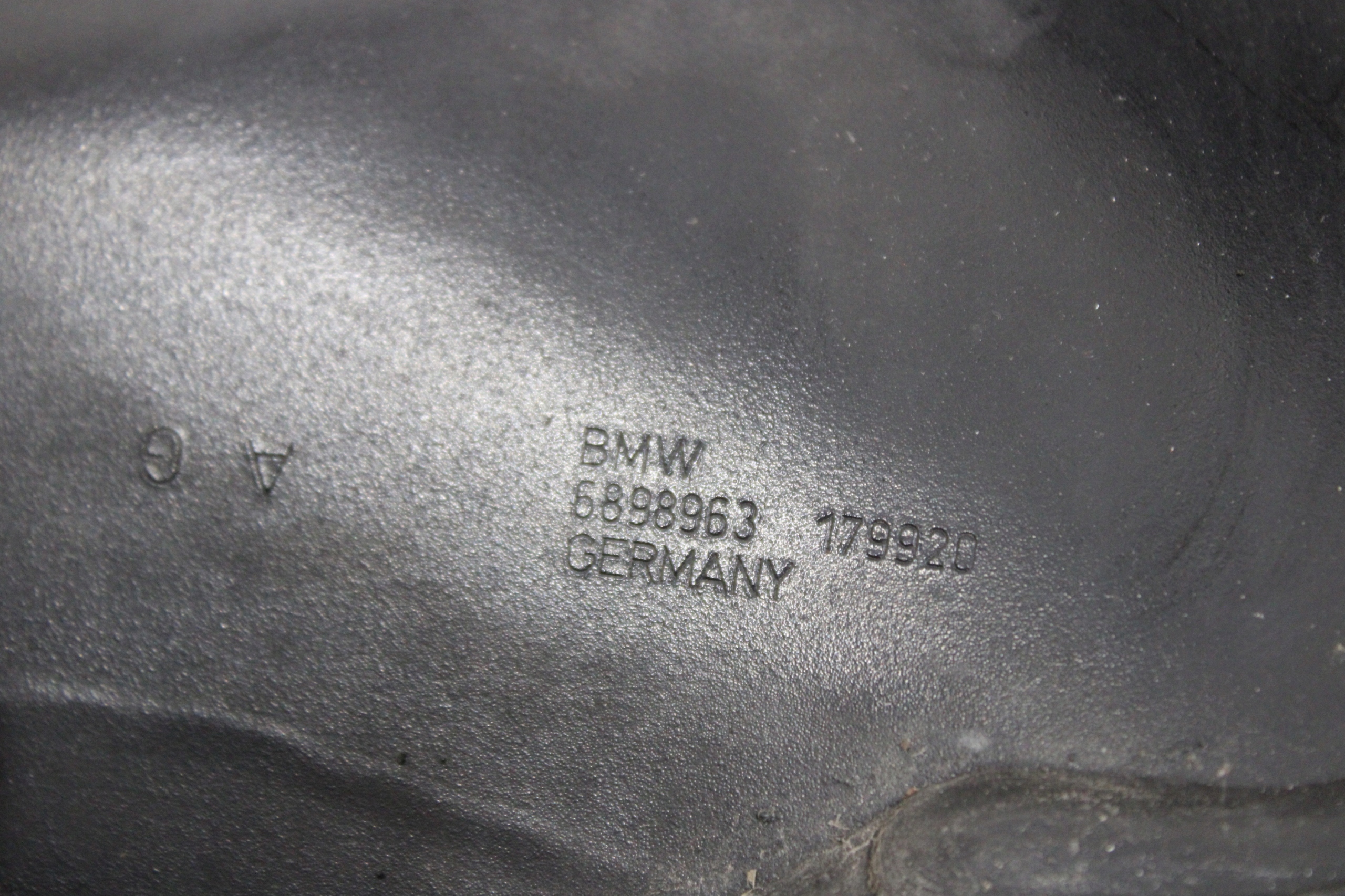 swing left rear part rear 6898963 BMW 1 F40 1.5D m-packet
