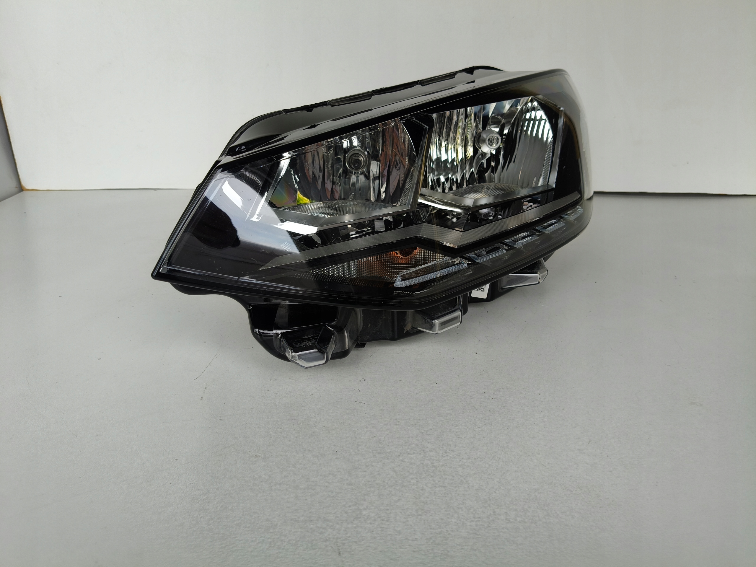 light left REFLEKTOR LAND ROVER DEFENDER II 19- FULL LED