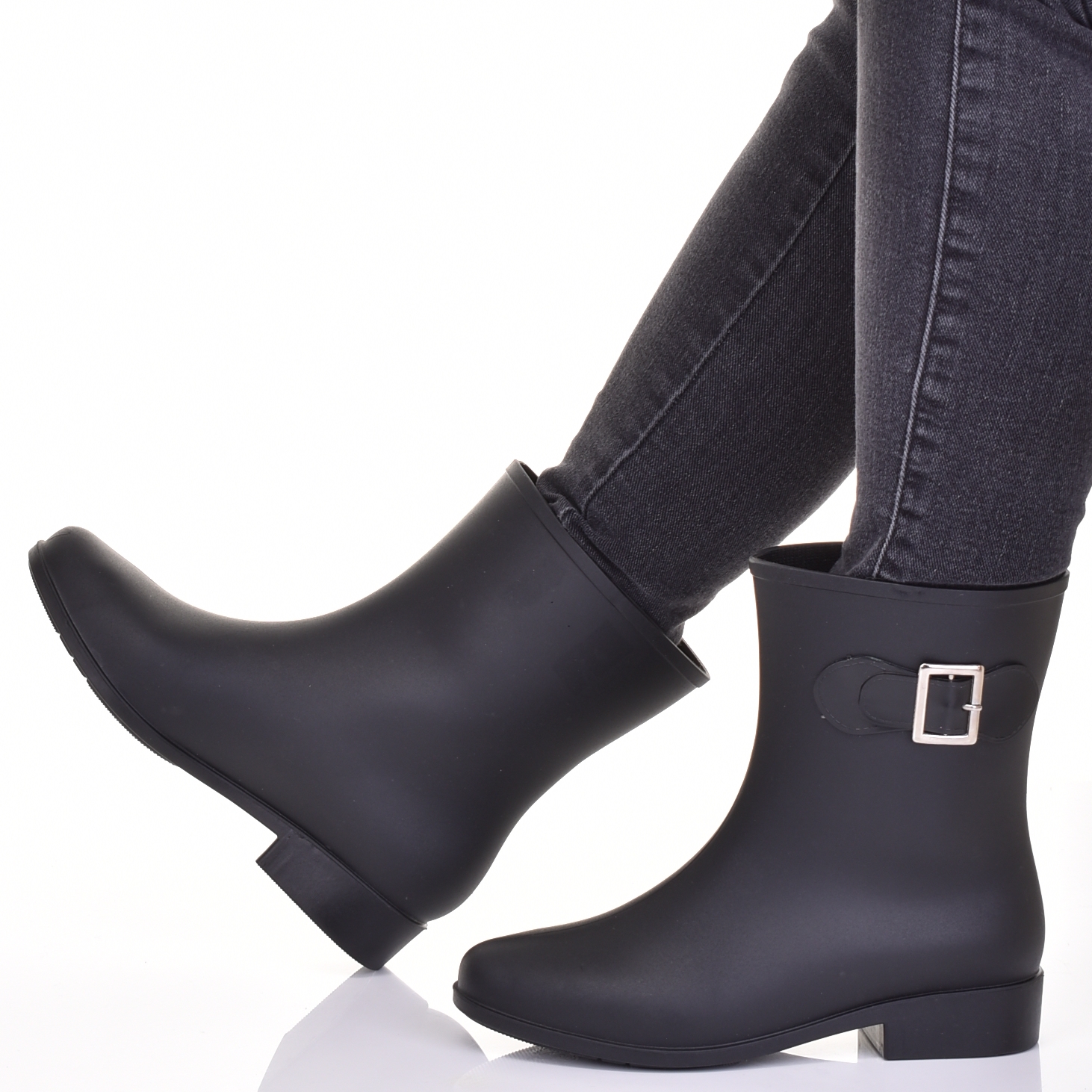 KRÓKIE DAMSKIE KALOSZE WSUWANE CZARNE LEKKIE NIEPRZEMAKALNE BUTY Z KOKARDĄ Oryginalne opakowanie producenta pudełko