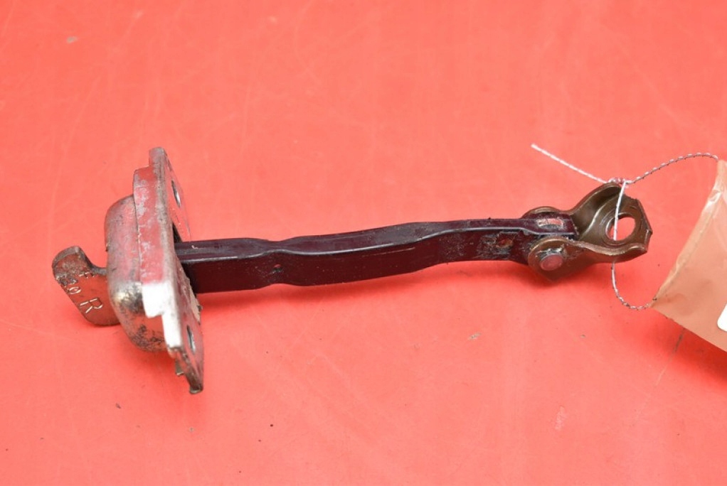limiter door left front TOYOTA RAV-4 3 III 05-08