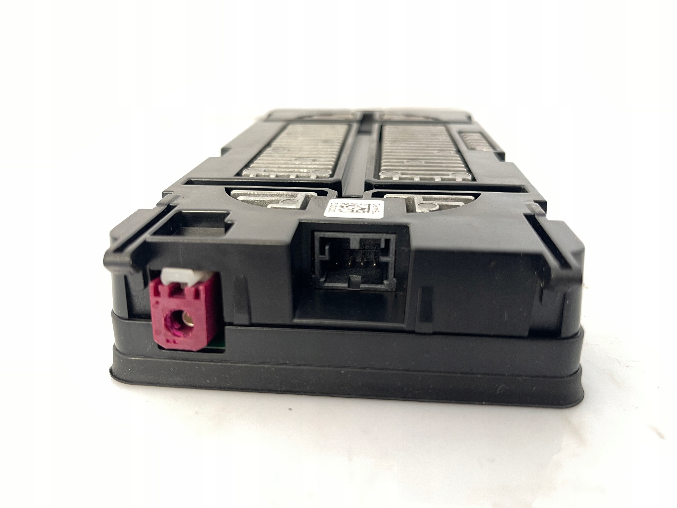 AUDI A4 B9 LADOWARKA INDUKCYJNA TELEFONU 8W0035502A