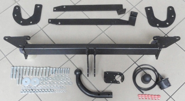 HAK FIAT SCUDO 2 PEUGEOT EXPERT 2 CITROEN JUMPY II Rodzaj kuli Odkręcana