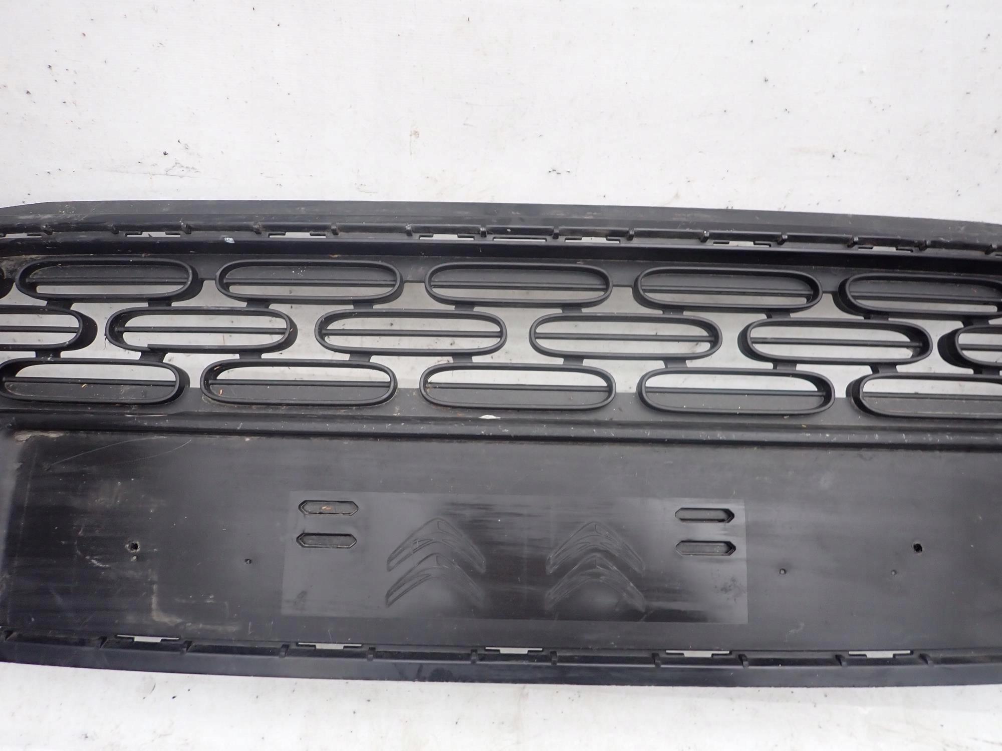 CITROEN C3 III 3 16-20 Lüftungsgitter der Stoßstange mitte
