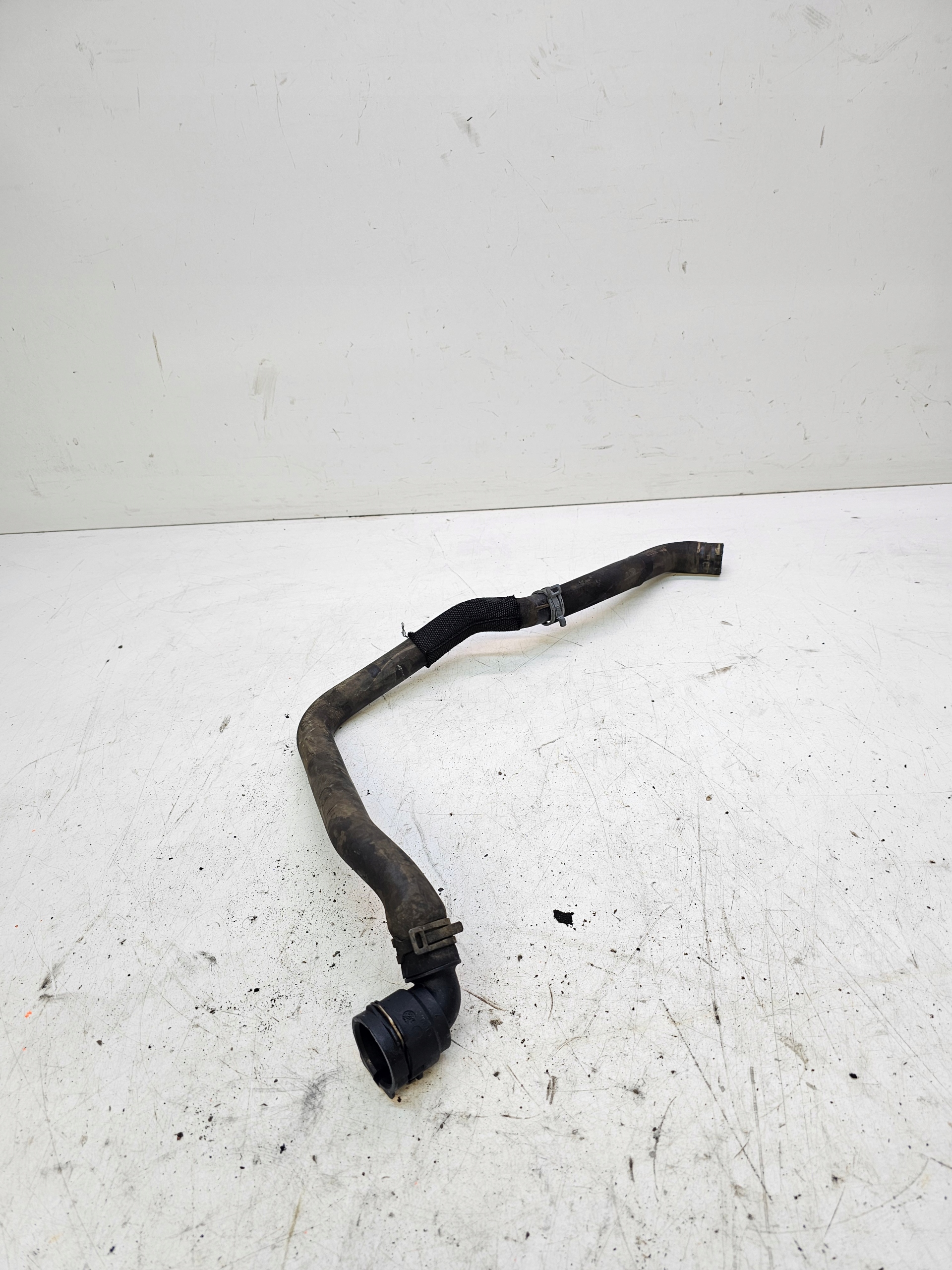 prijenos vode AUDI A3 8V Q3 8U VW 2.0 TDI 5N0122157AJ
